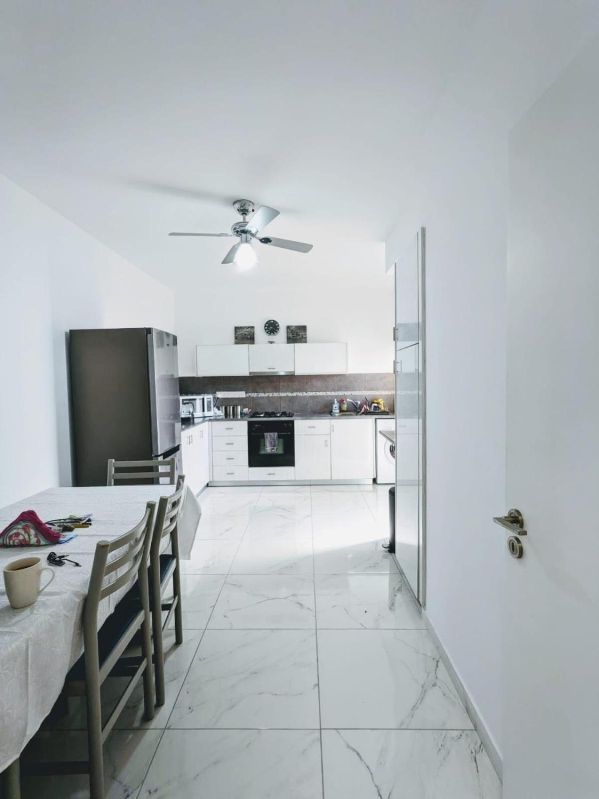 Diana Apartment