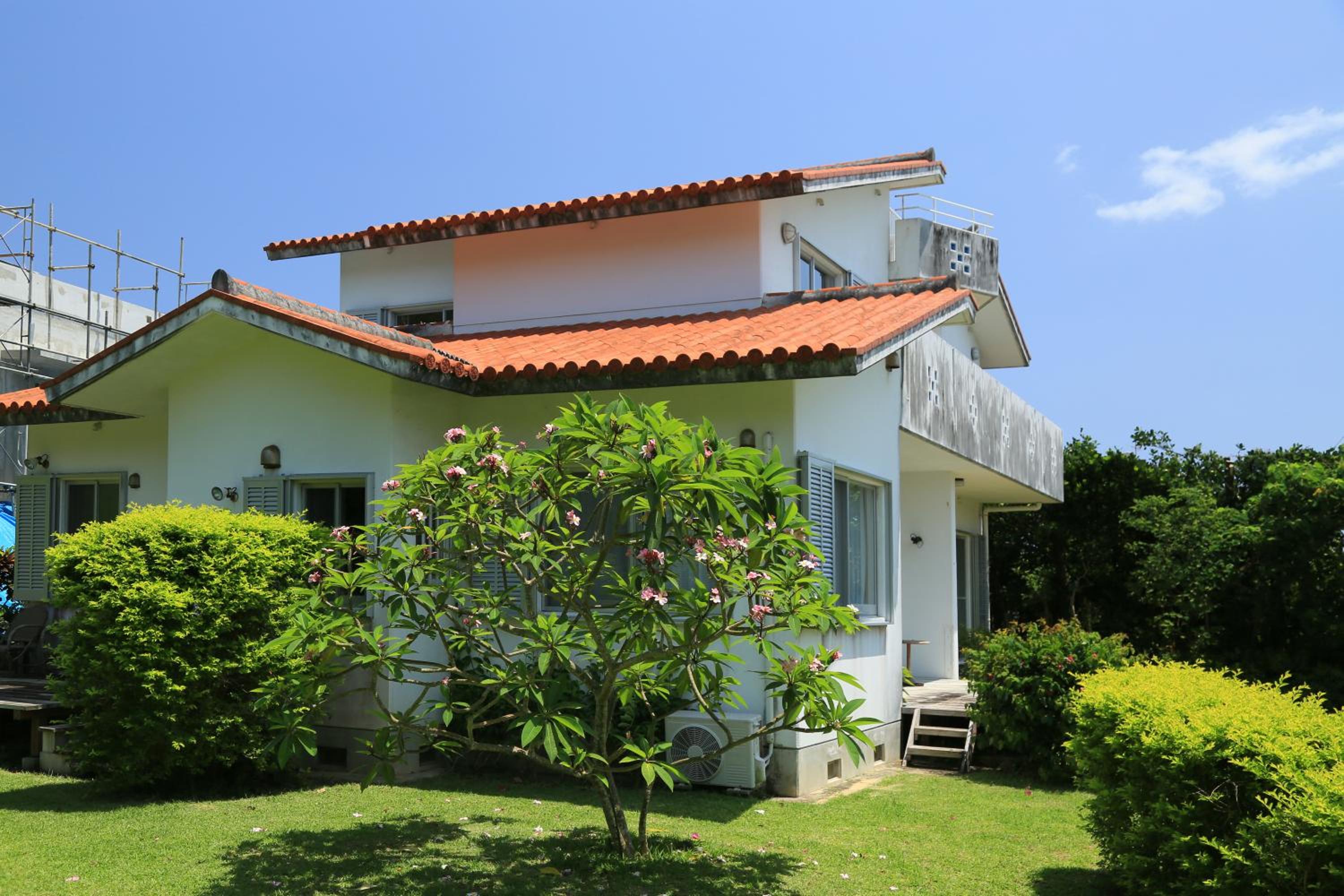 Branches Villa Kabira