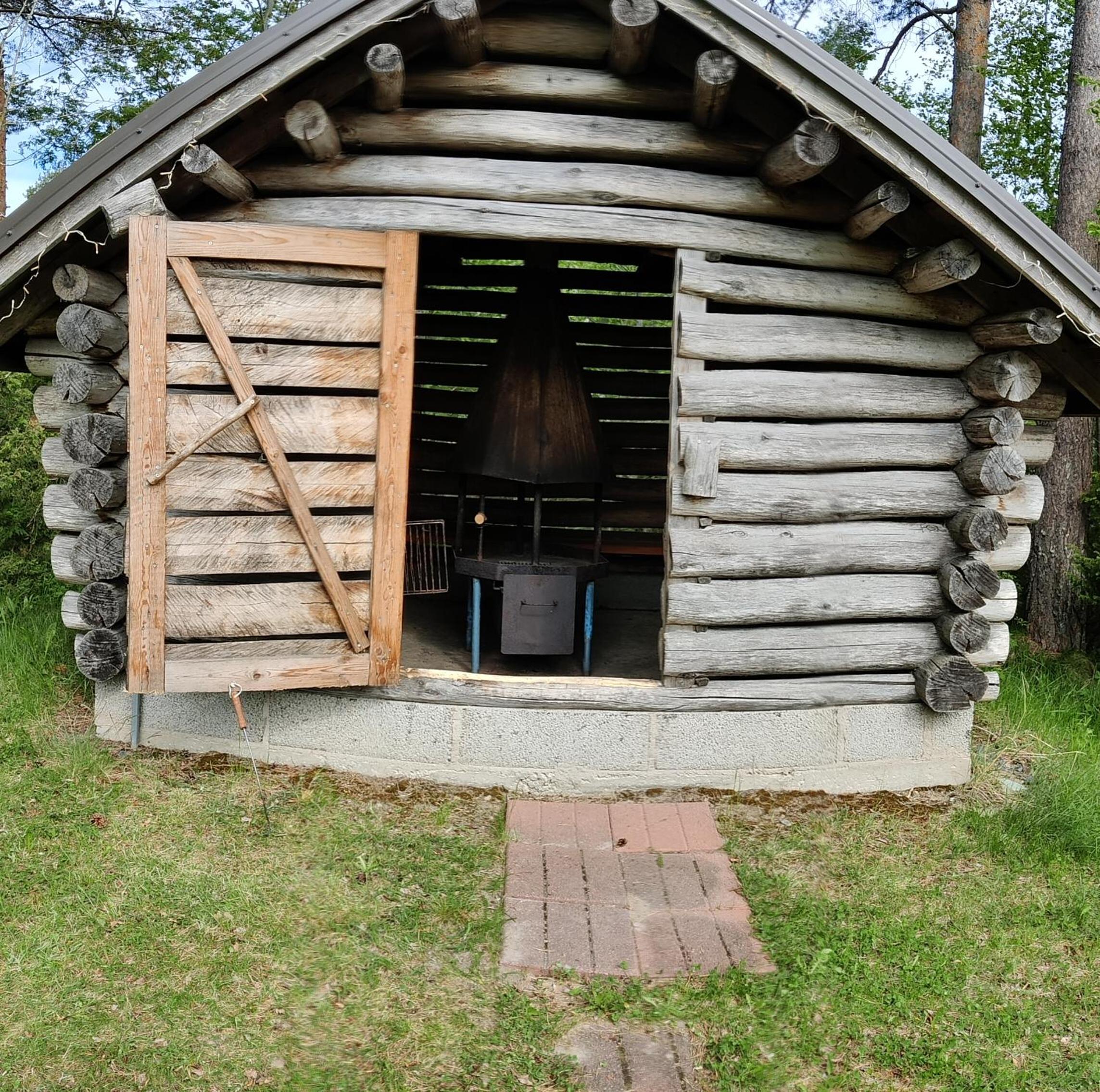 Kivitasku