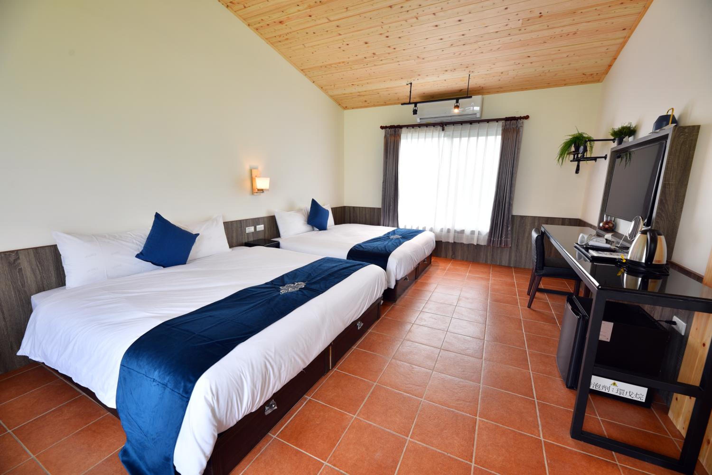 Leju Diary B&B view 2