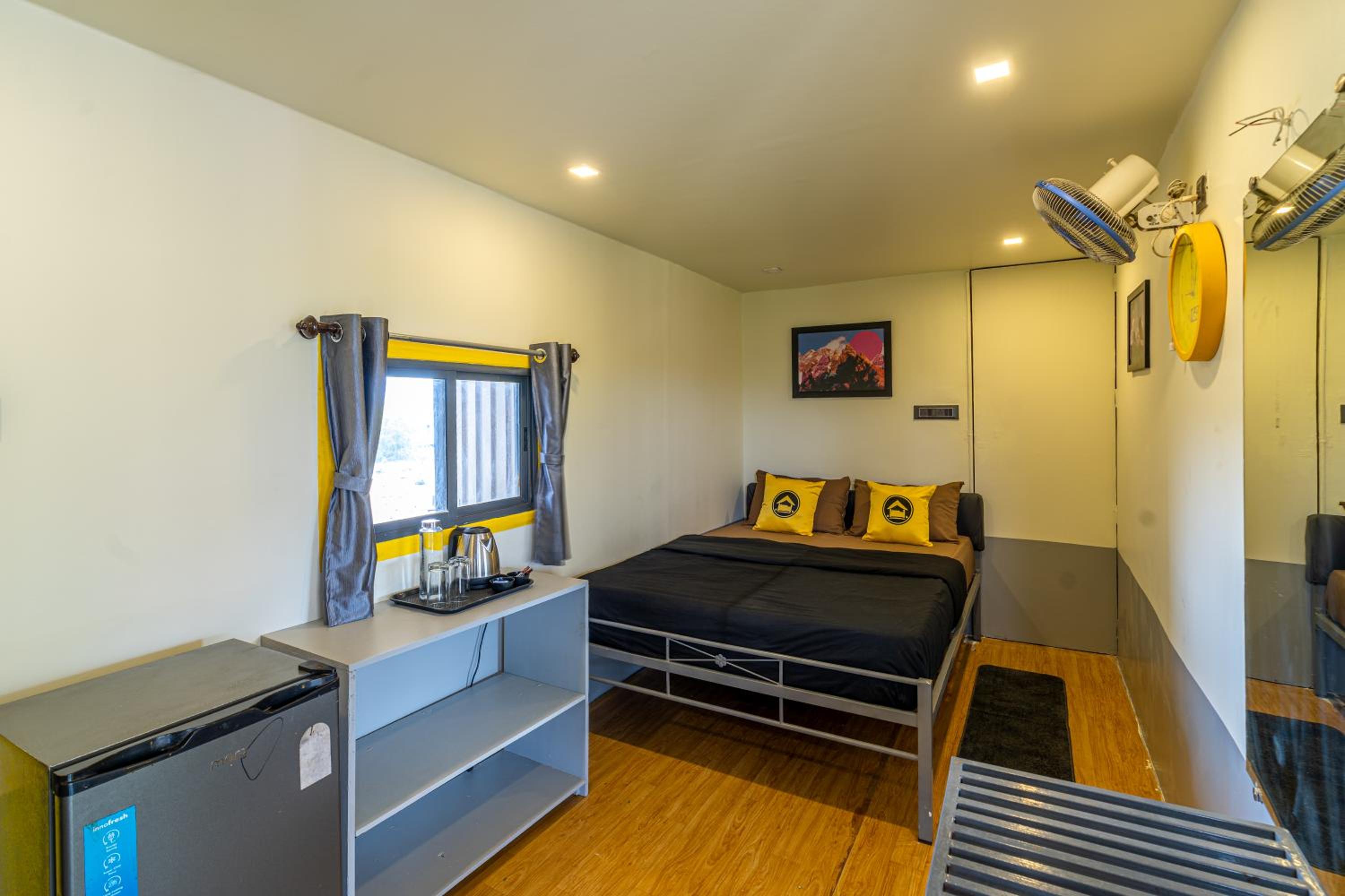 The Hosteller Lonavala
