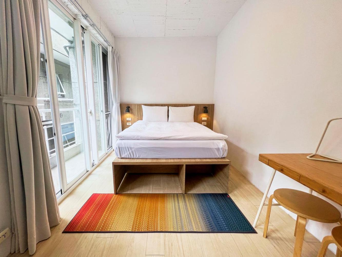 OwlStay Flip Flop Hostel - Garden