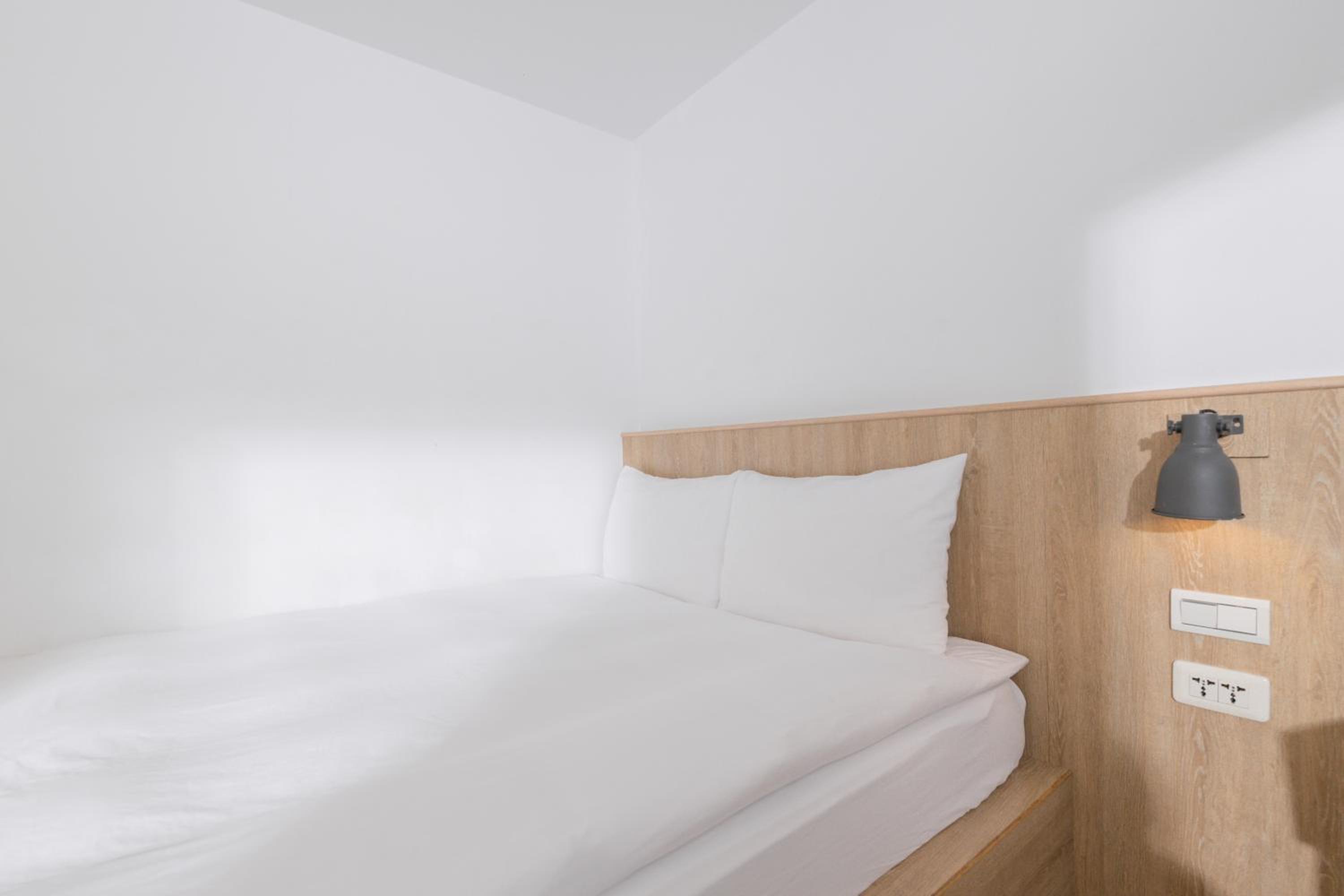 OwlStay Flip Flop Hostel - Garden