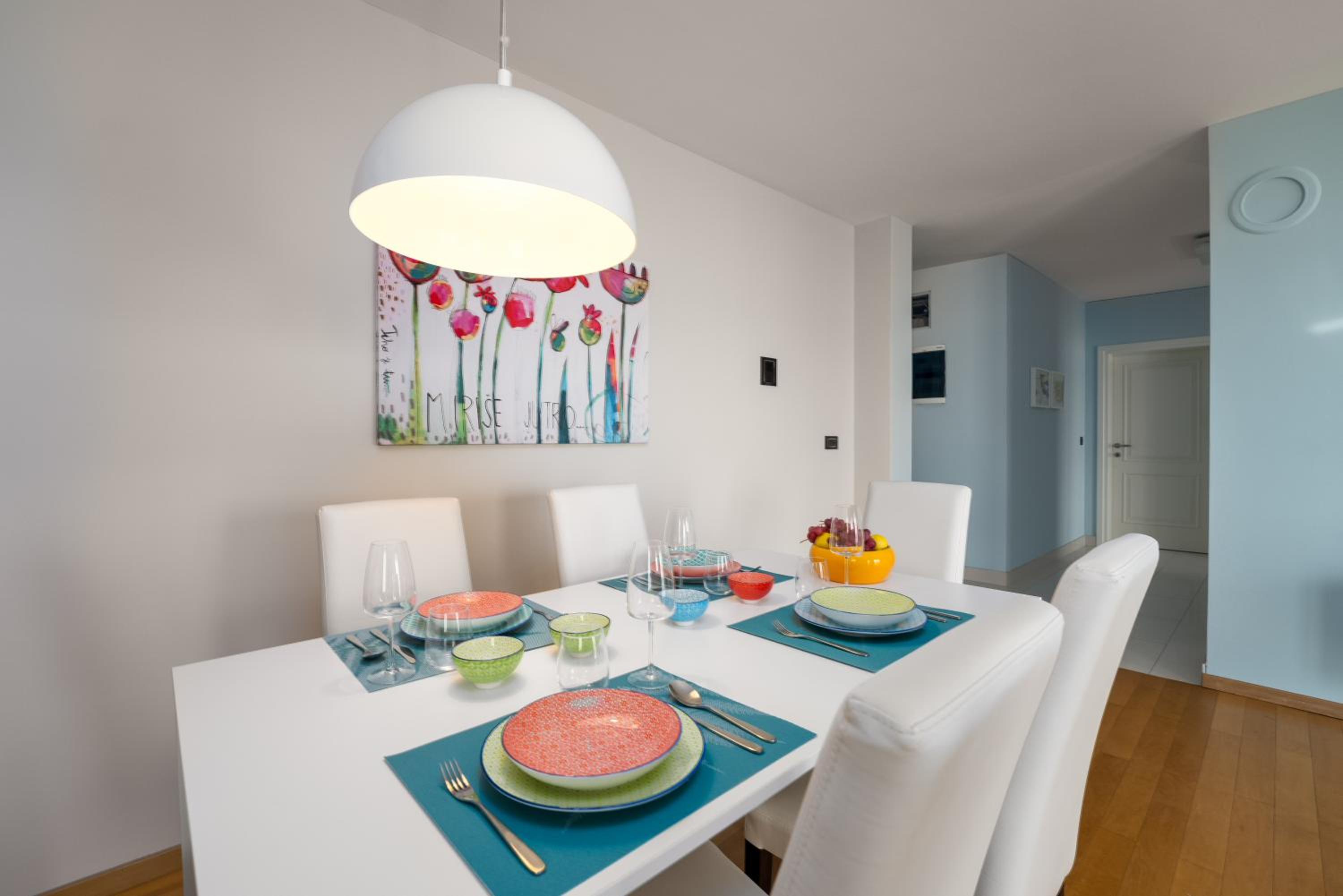 Großzügiges Appartement direkt am Meer mit eigenem Pool - Povile Suites