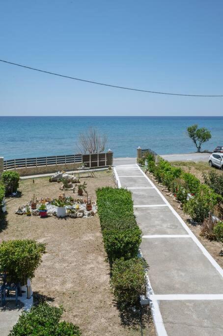 Villa Kyma by the sea, in South Crete view 2