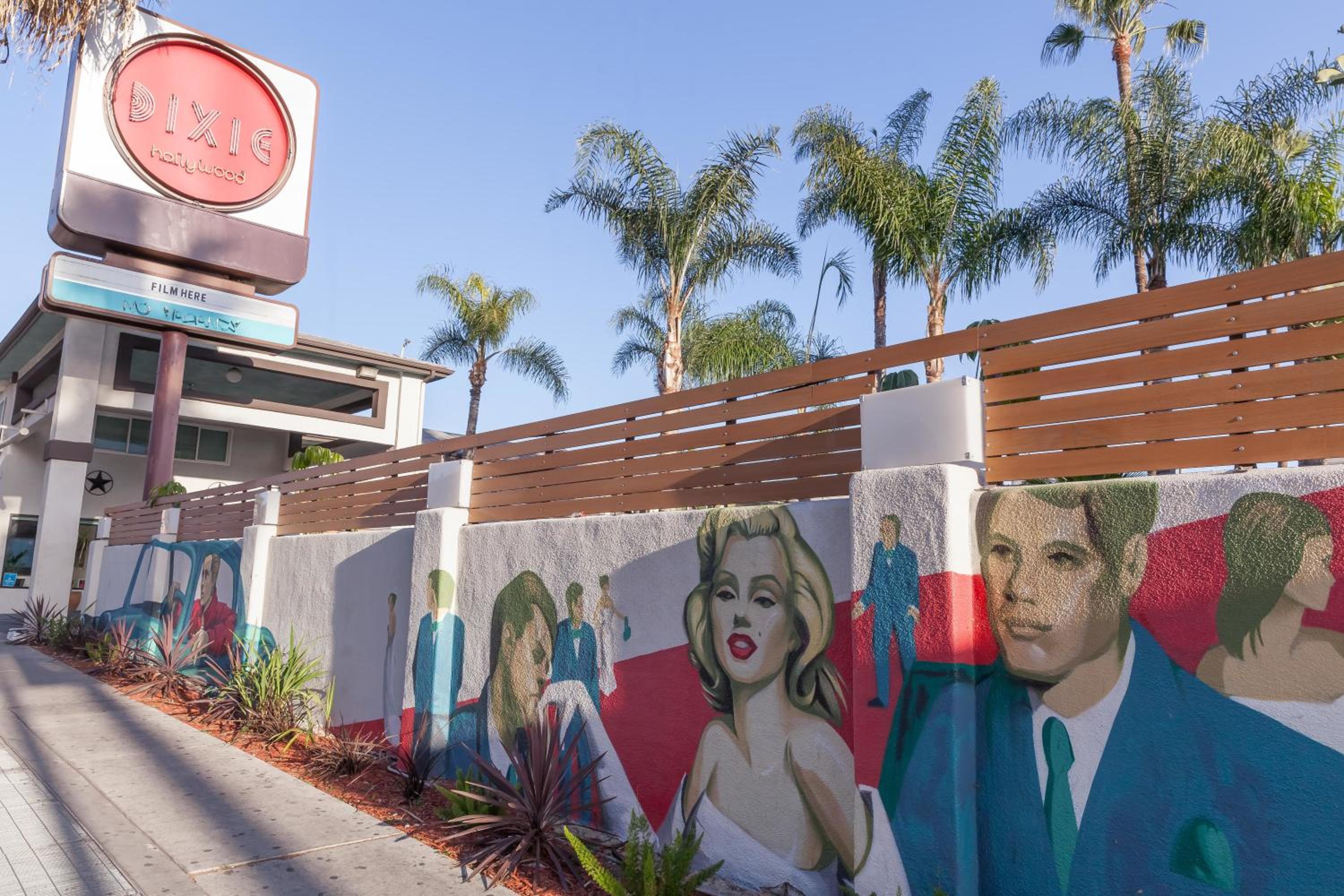 The Dixie Hollywood 3