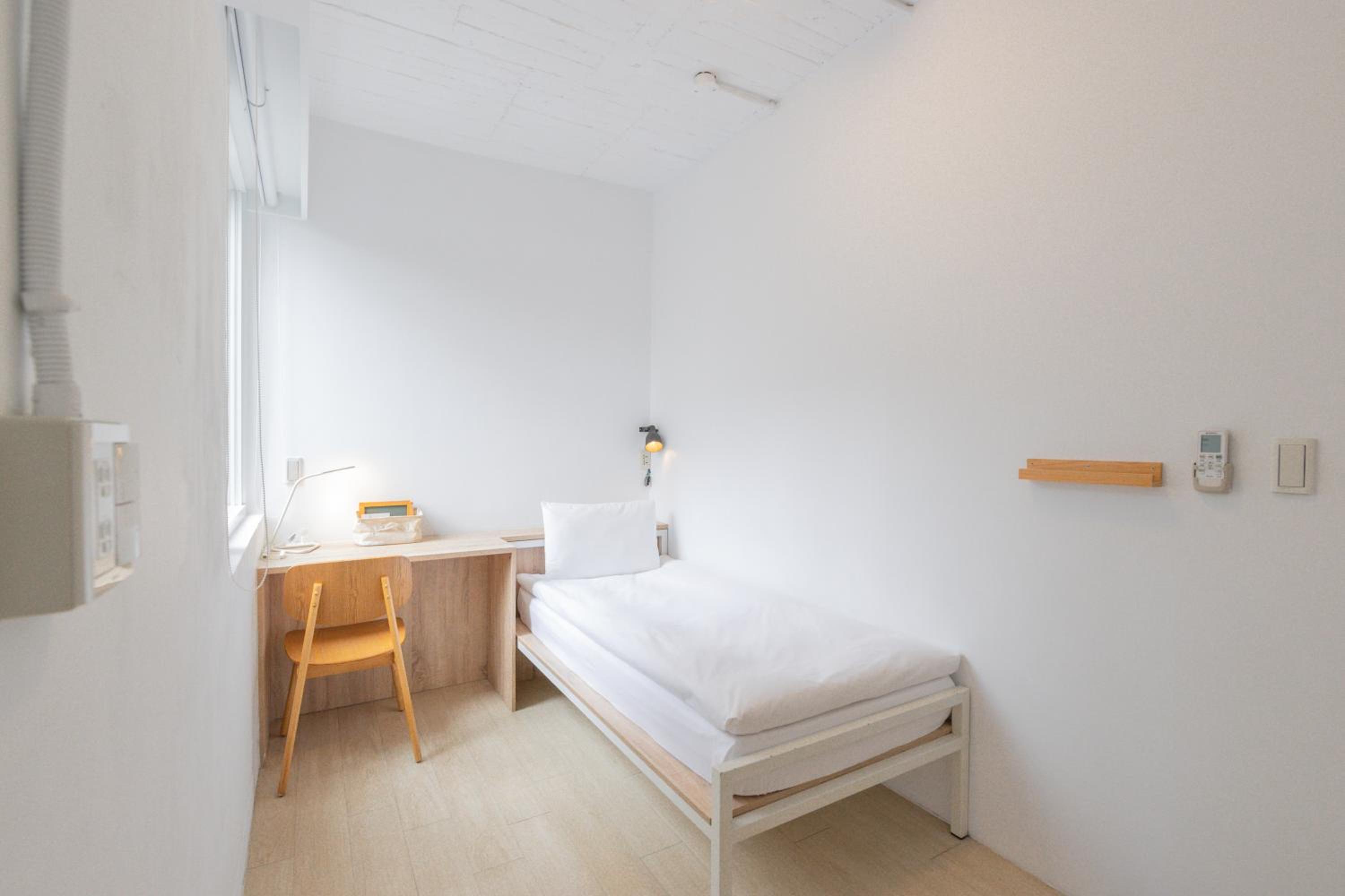 OwlStay Flip Flop Hostel - Garden
