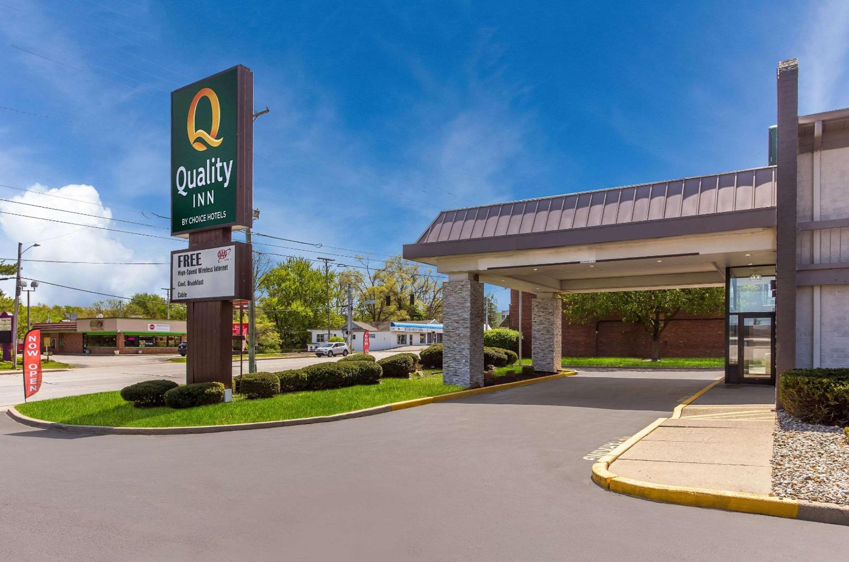 Quality Inn South Bend near Notre Dame view 3
