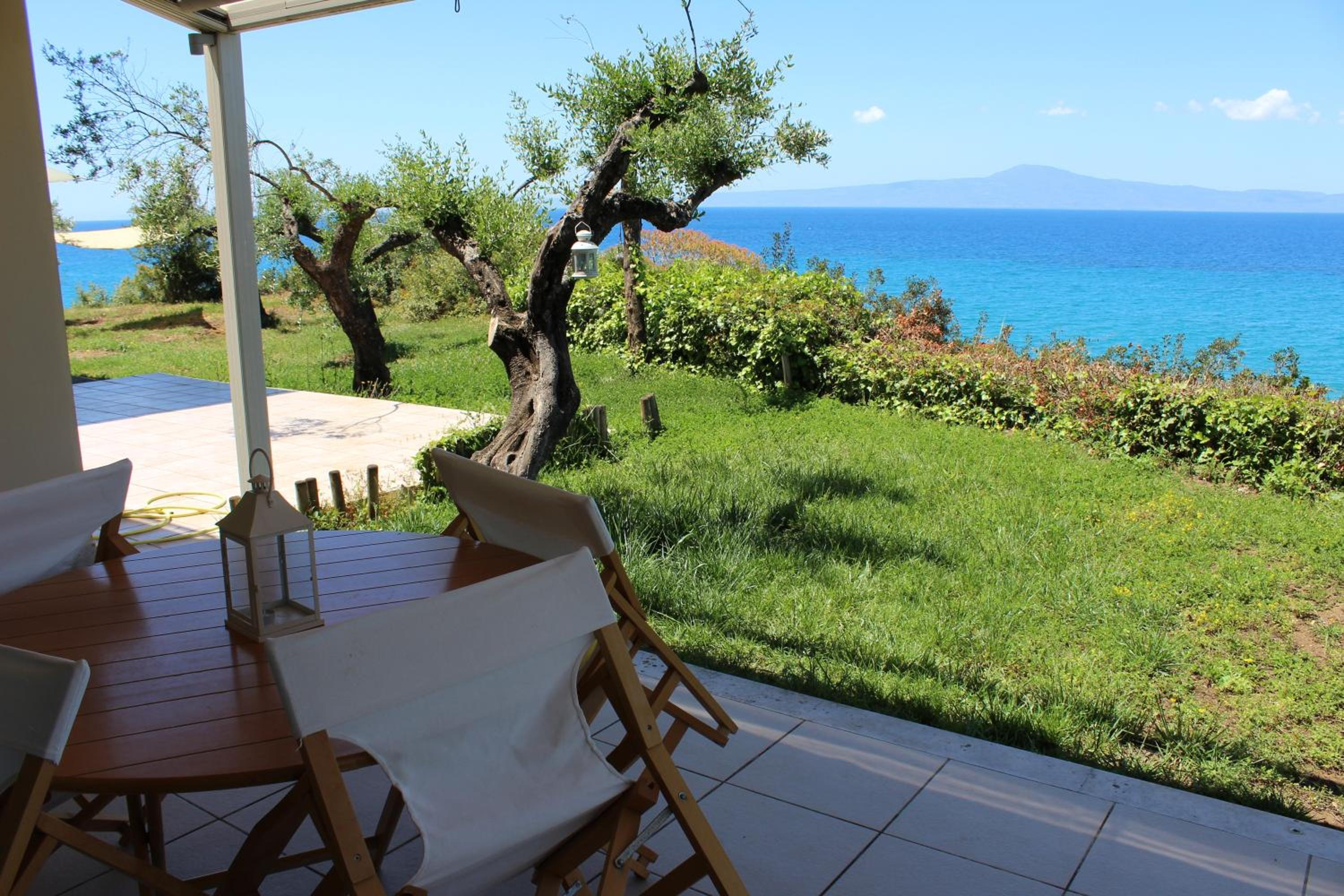 Avia Holiday Homes