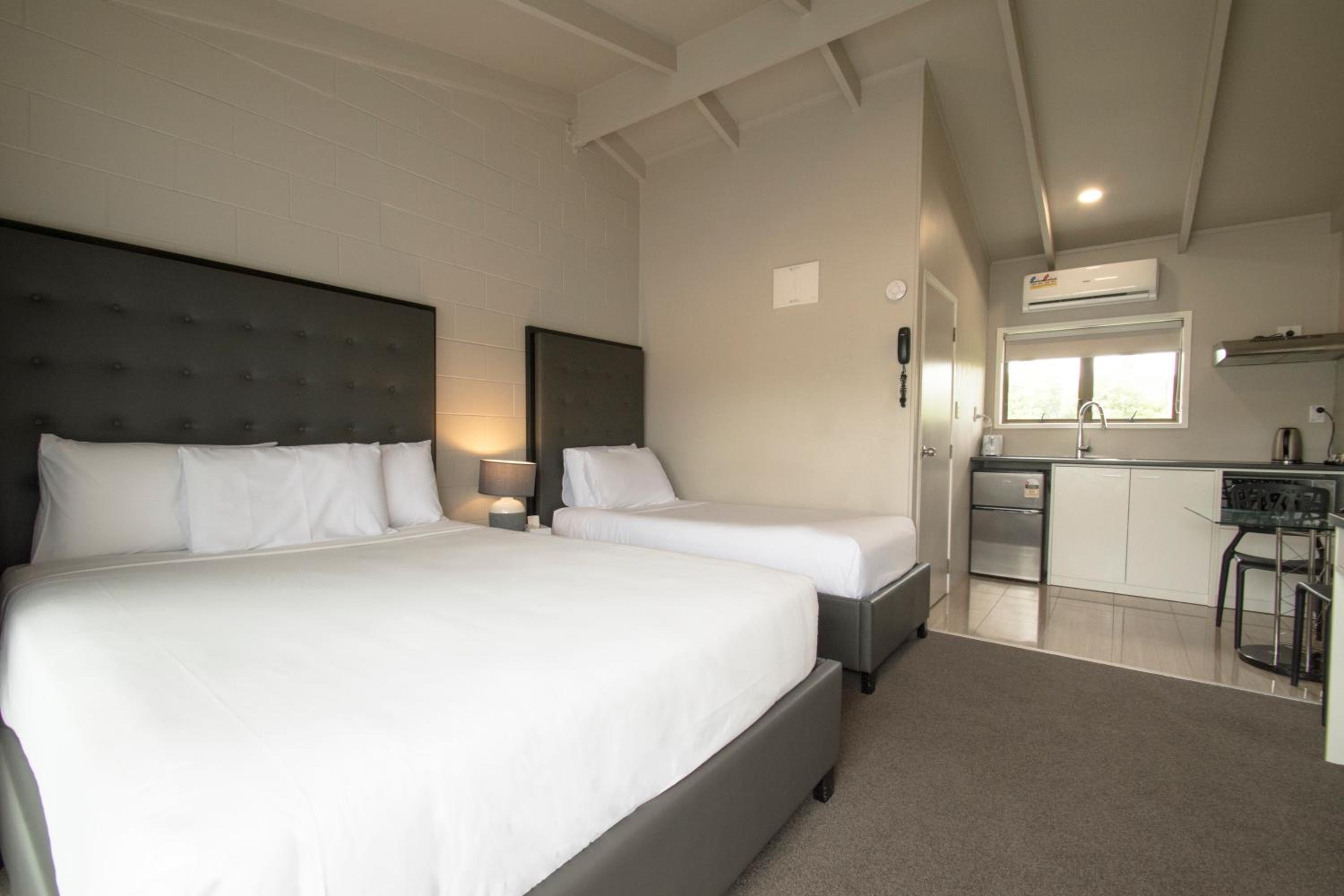 Middlemore Motel