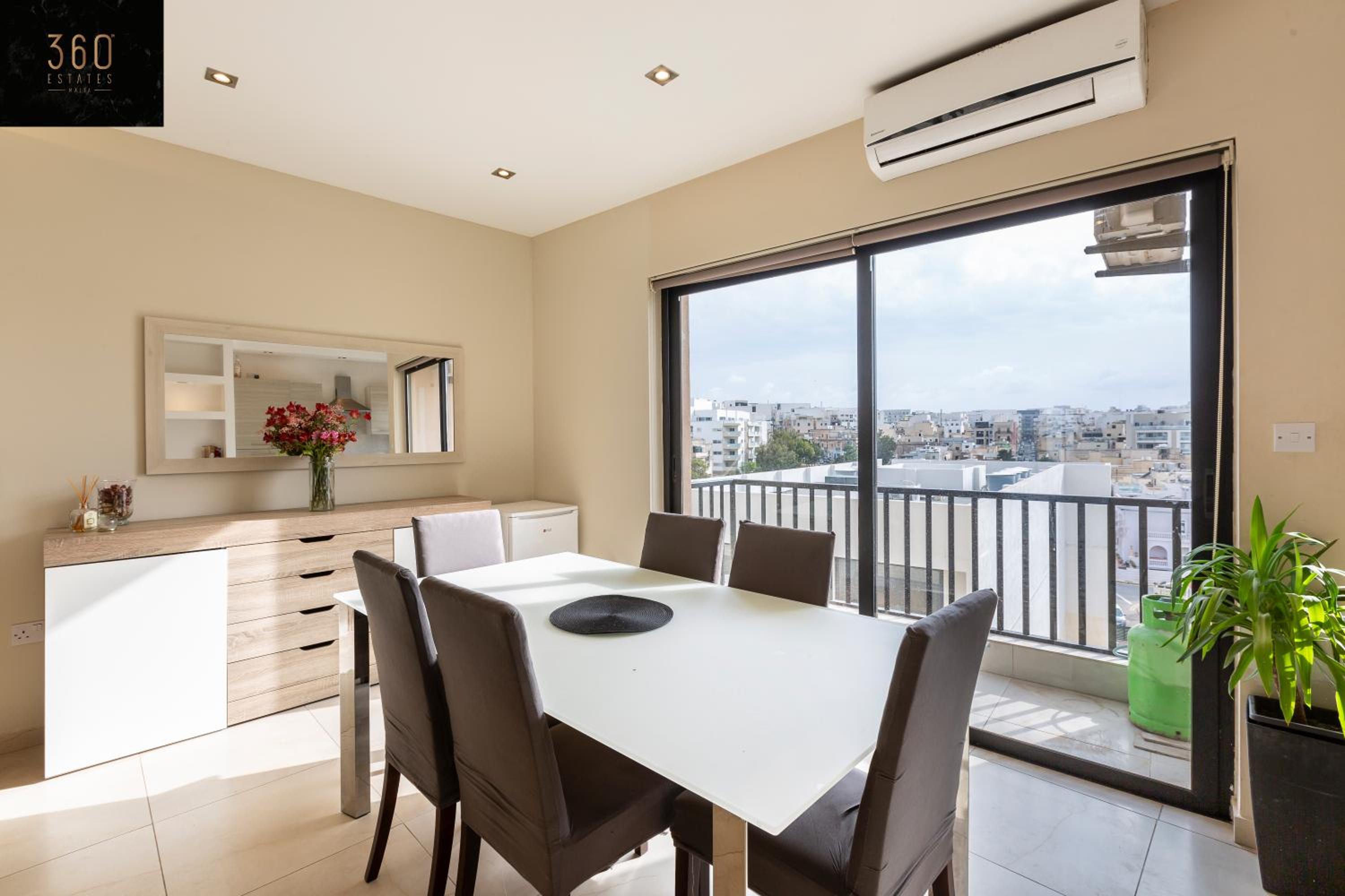 Beautiful, spacious 3BR home with private Balcony with 360 Estates photo 2