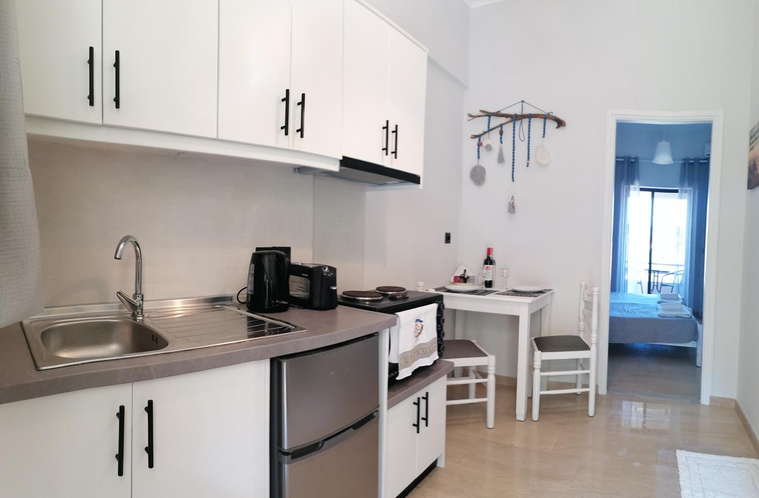 Makis Apartments