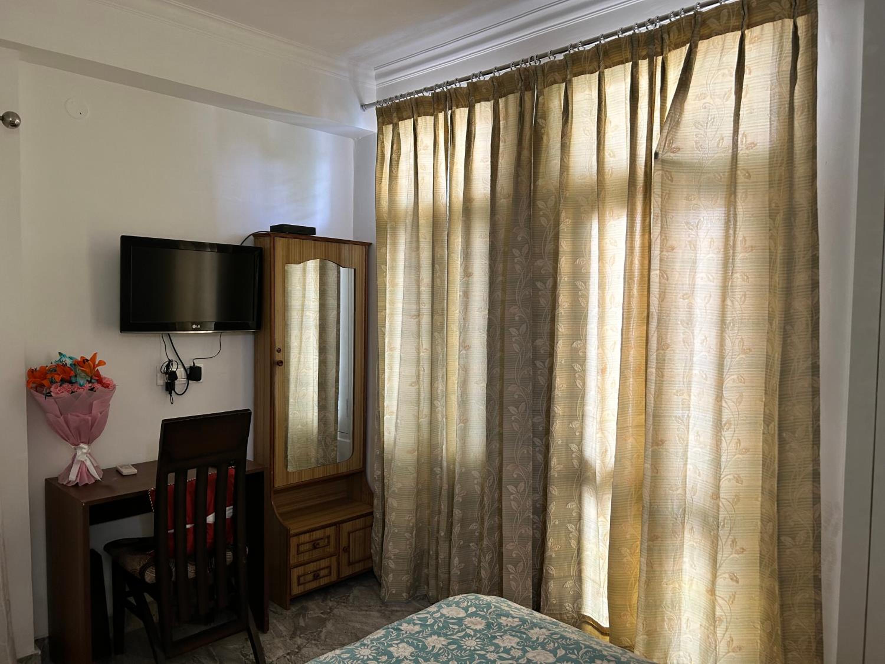 Photo 19