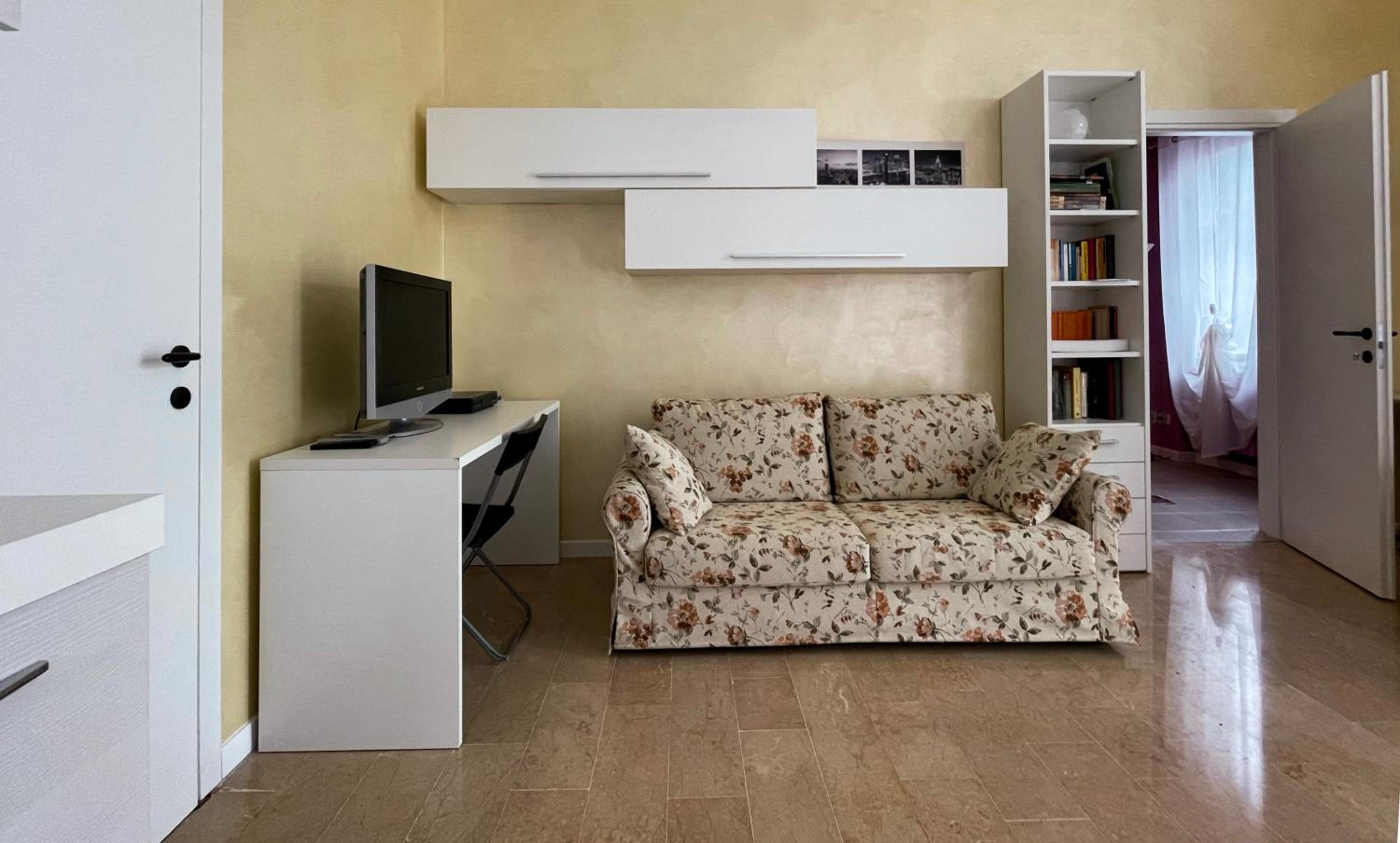 Photo 12