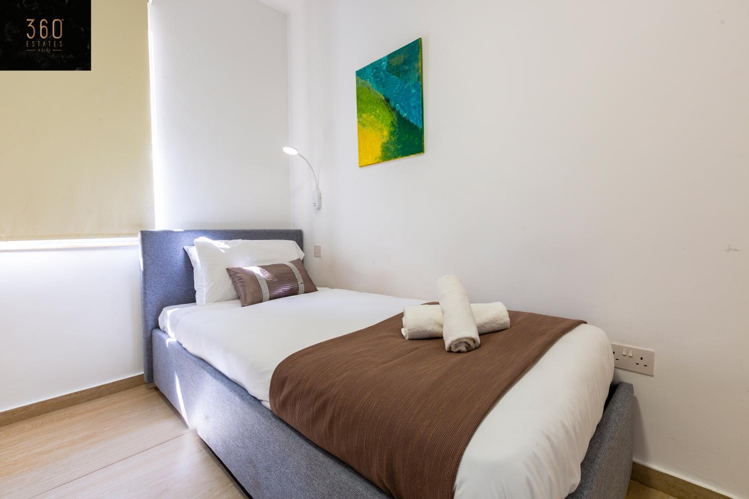 Stylish 1BR Meridian in central St Julians by 360 Estates photo 4