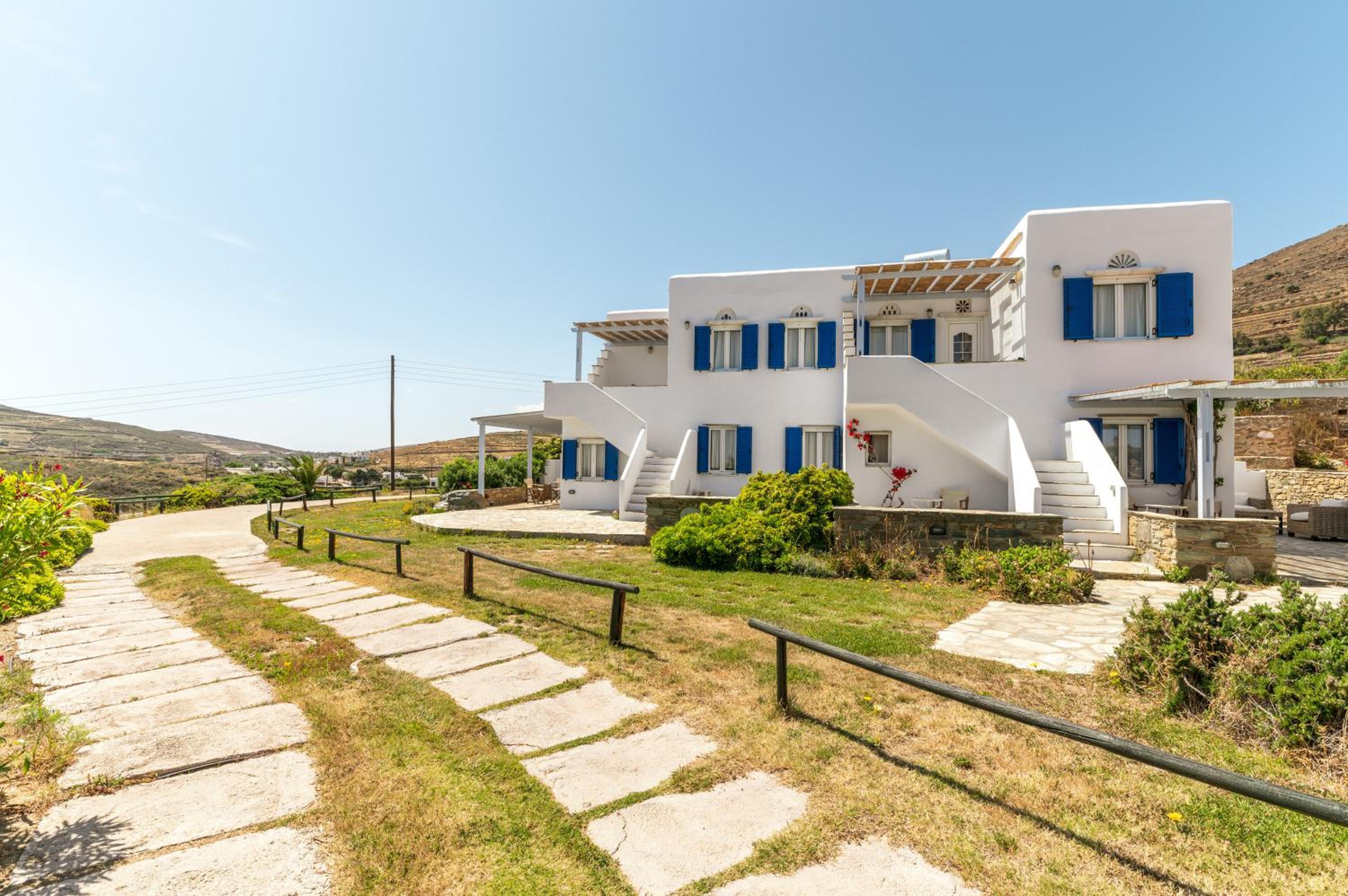 Anemologio 302 Tinos view 4
