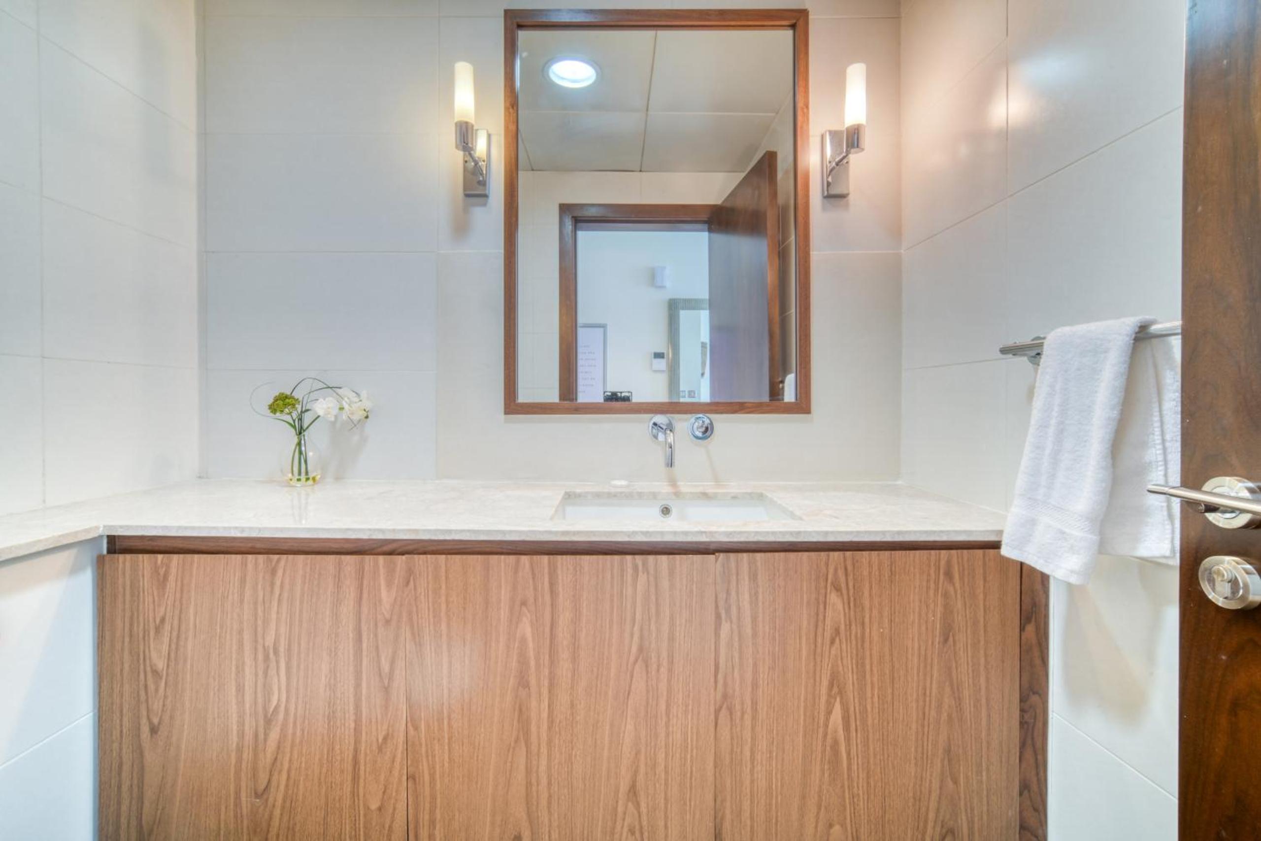 Oceana Residences, The Palm Jumeirah - Mint Stay