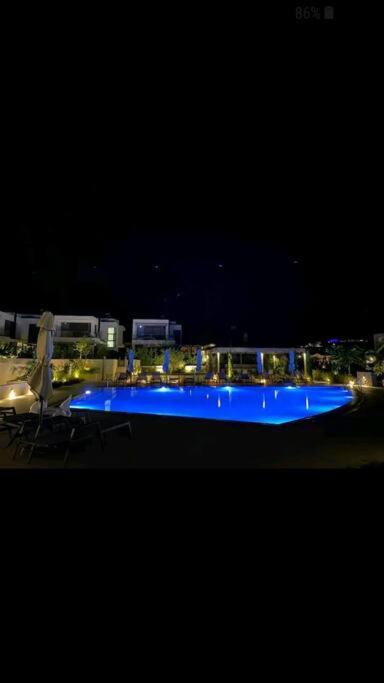 EP Luxury Olea Valley Apartment view 5
