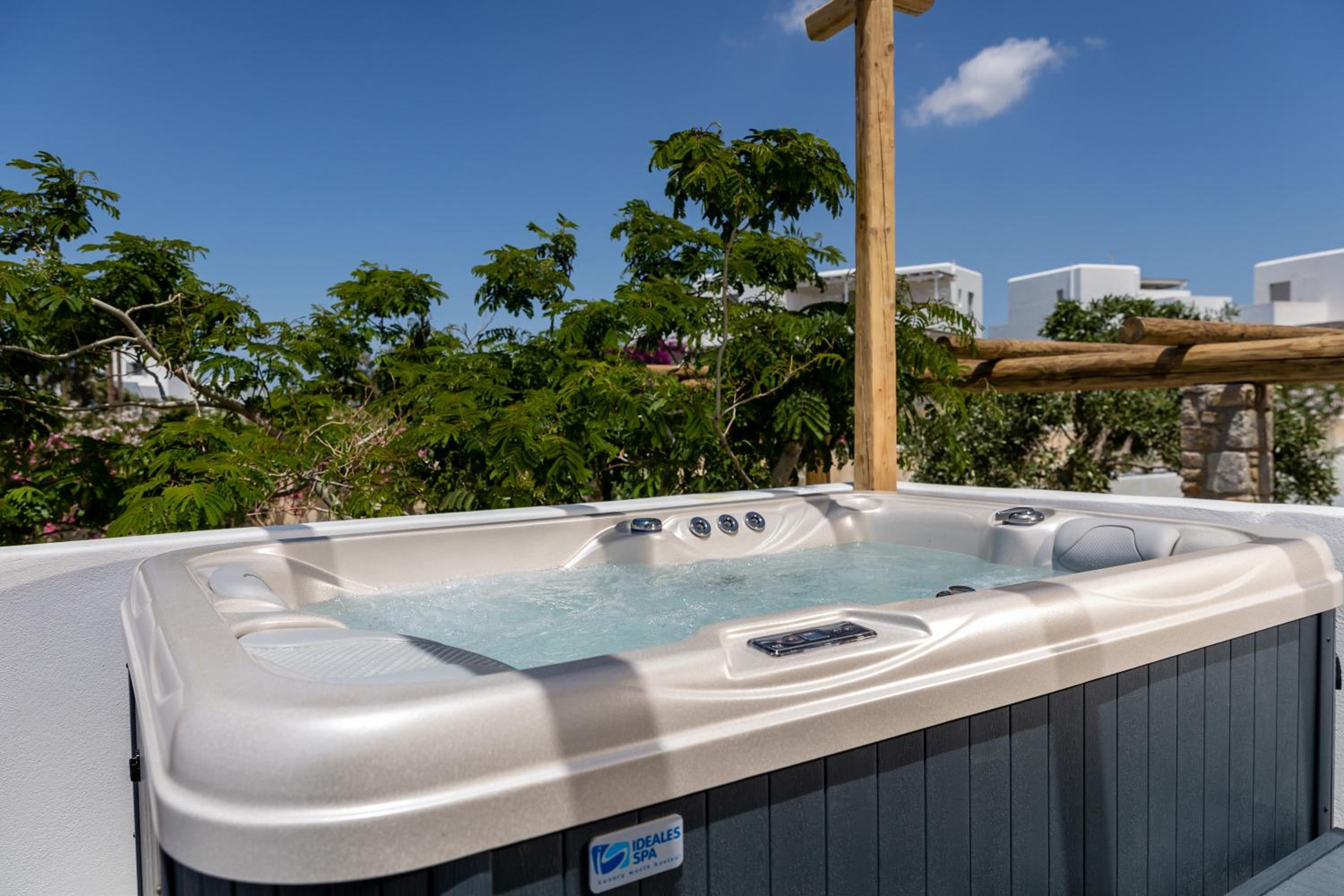 Irida Vacation Suites — photo 78