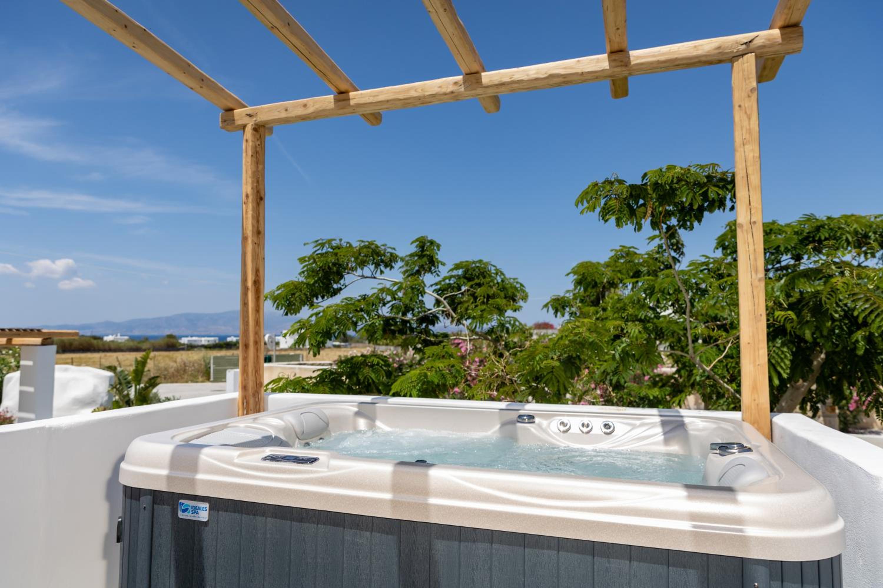 Irida Vacation Suites — photo 121