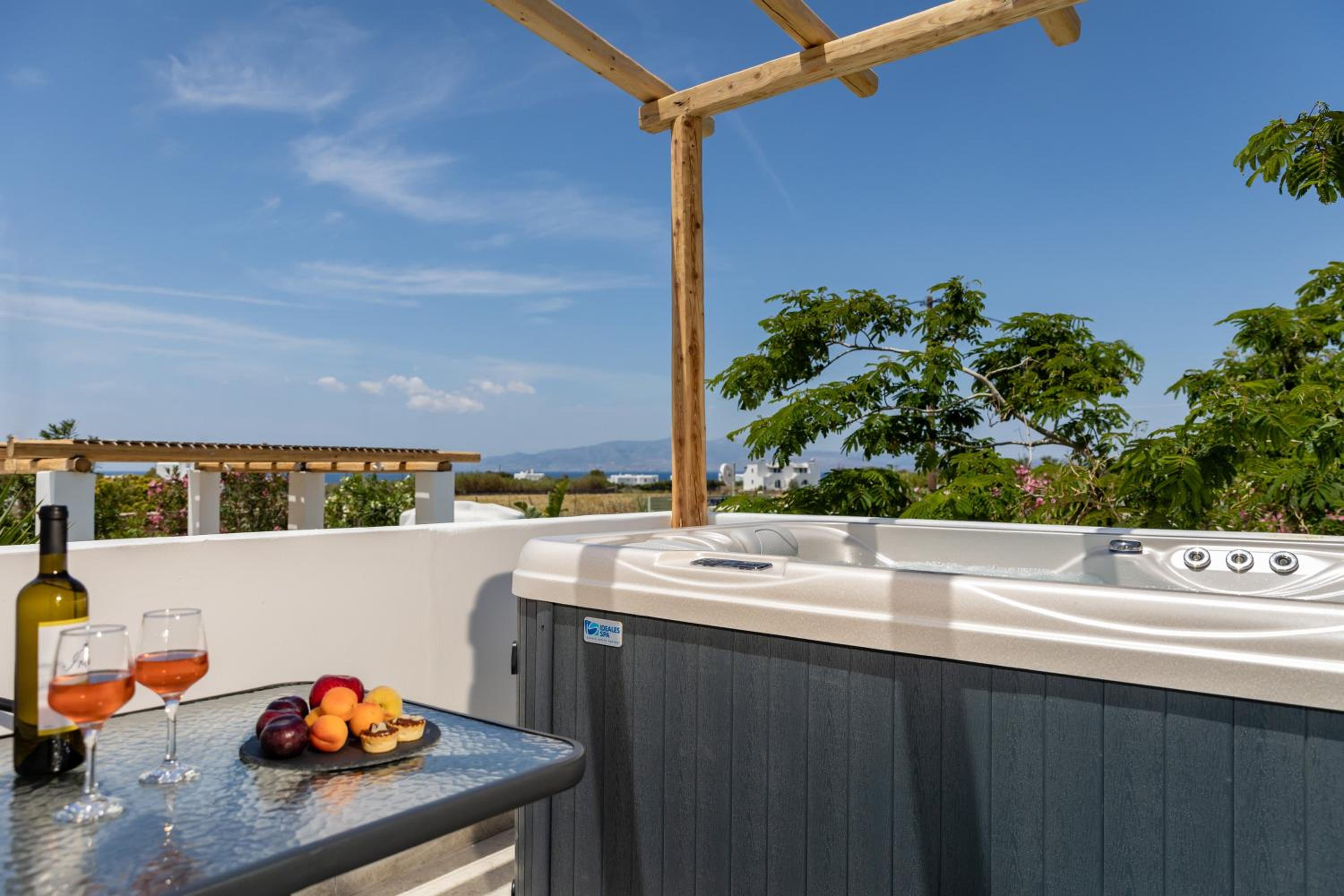 Irida Vacation Suites — photo 41