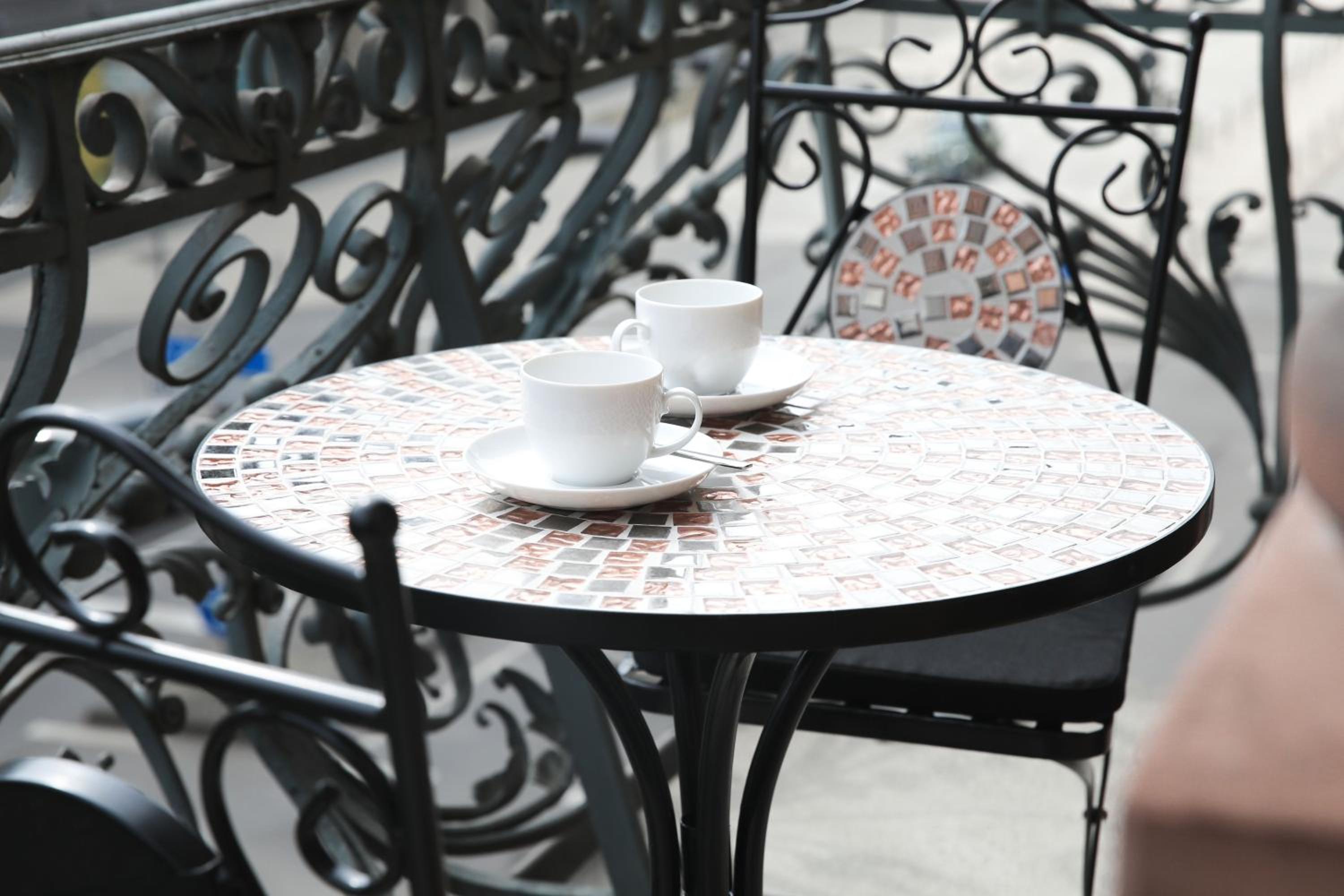 Palais Passy~Design Suite mit Ausblick im Zentrum