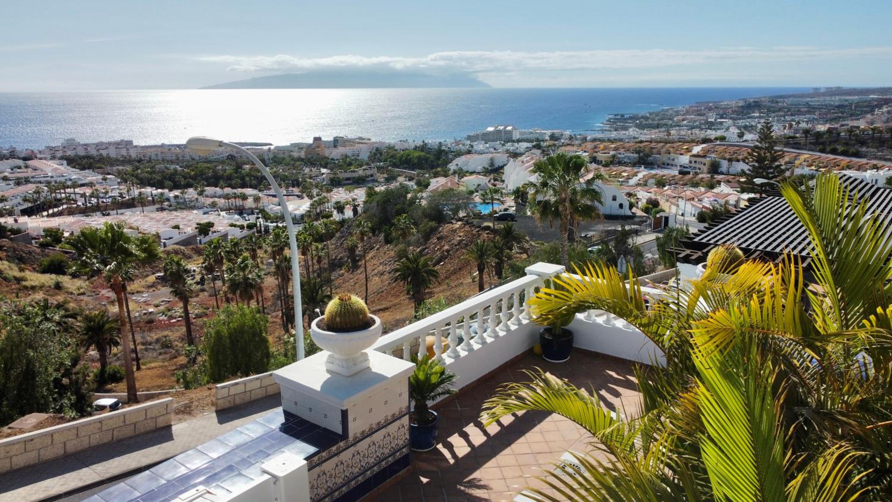 Villa Marbella-private heated pool and breathtaking view