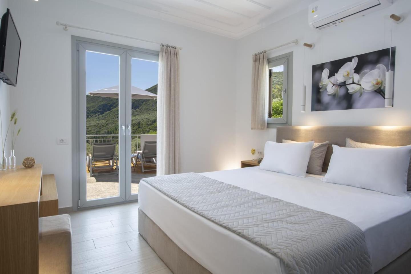 Panoutsis Villa Vista