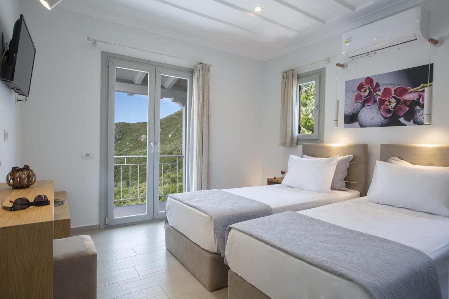 Panoutsis Villa Vista