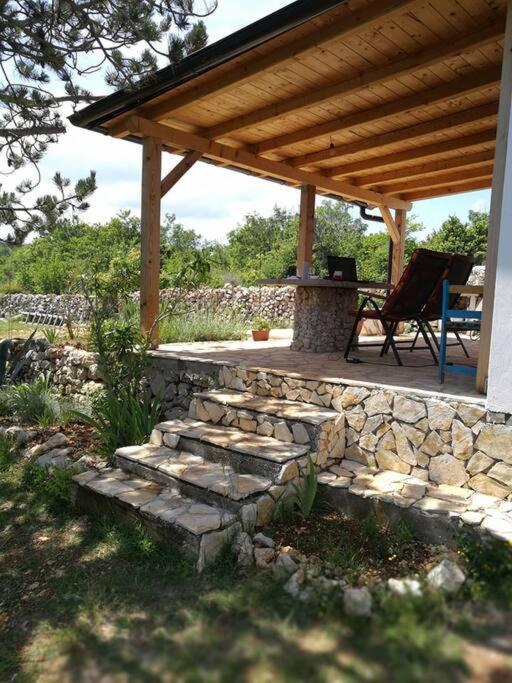 Rare find! Dogs Welcome Secluded Comfy House Krk
