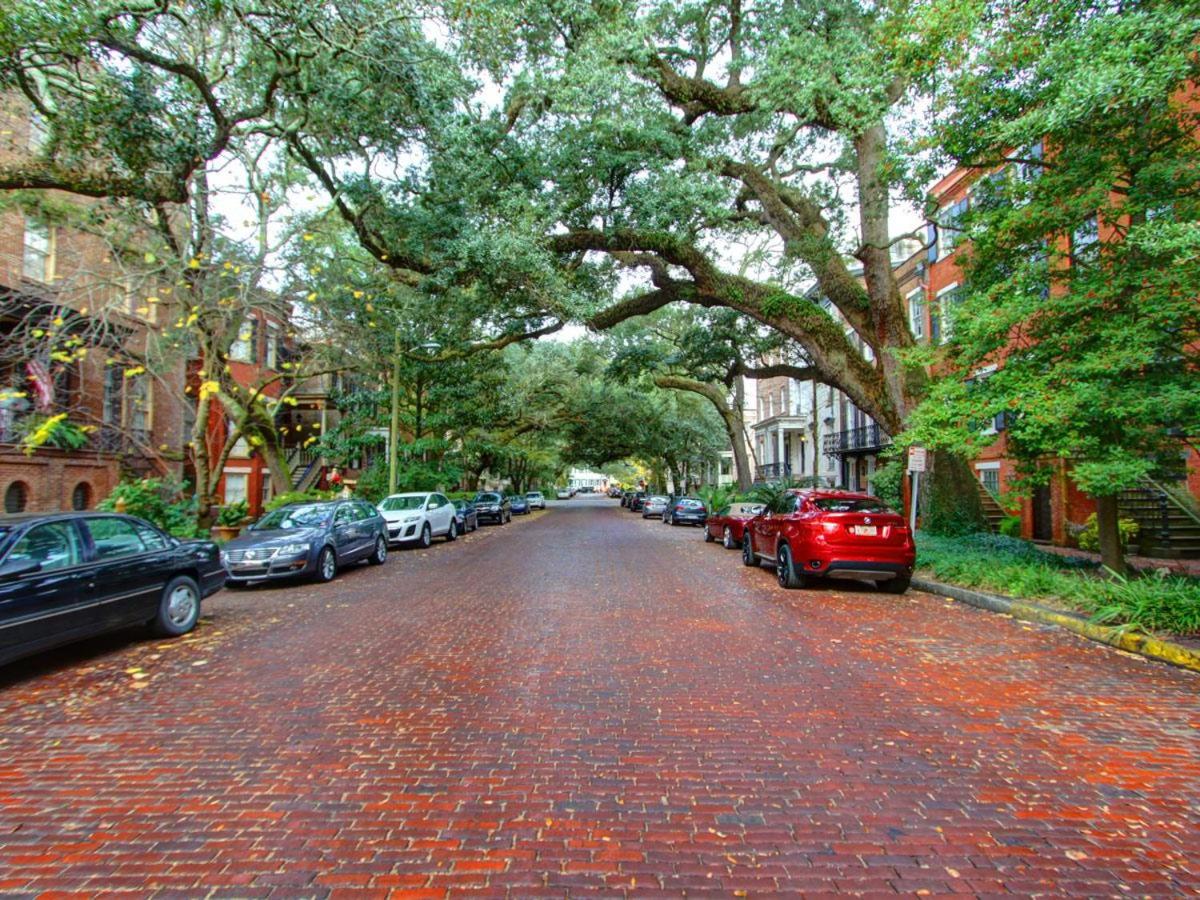 Jones Street Retreat view 3