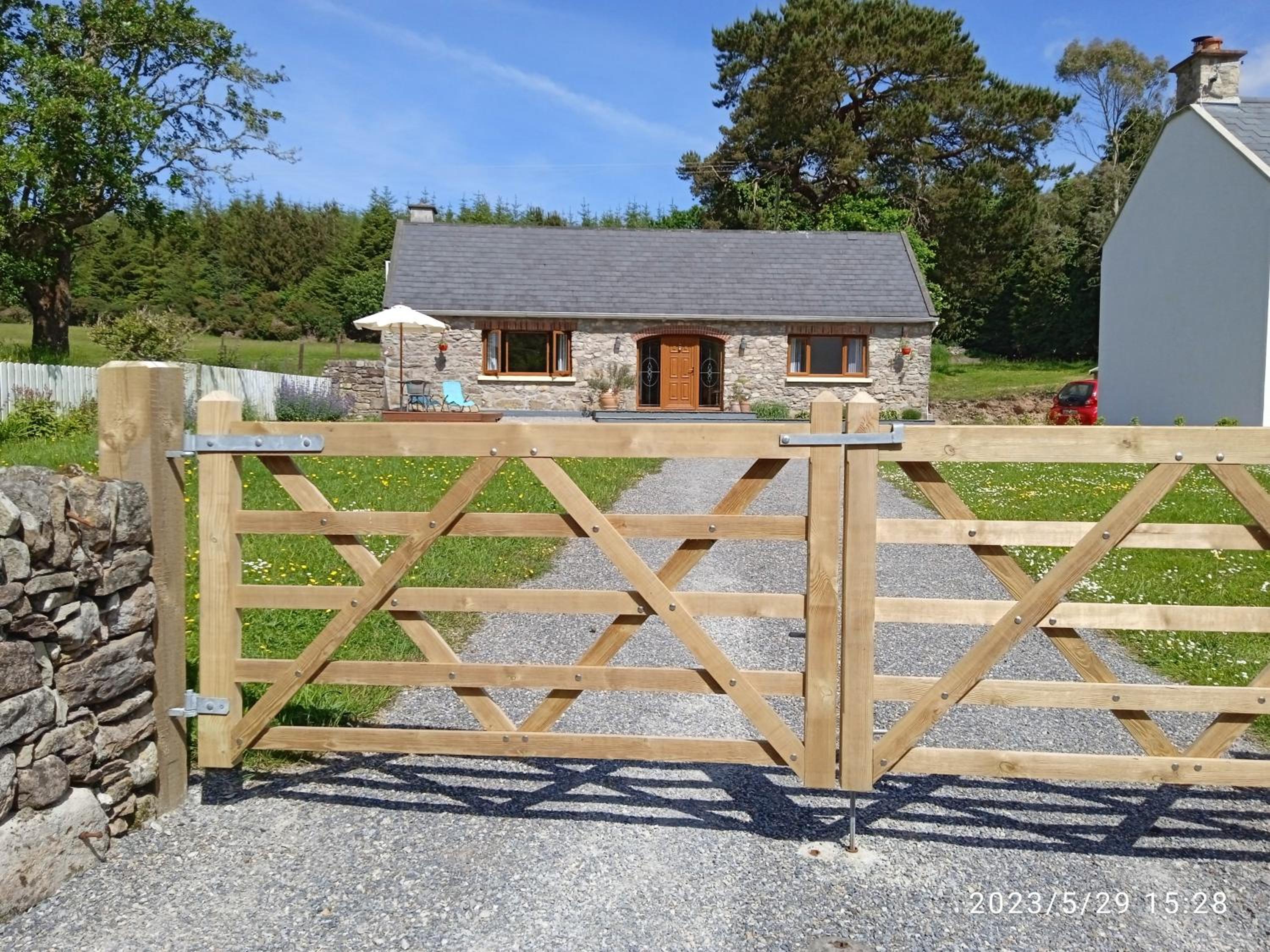 Nire Valley Cottage
