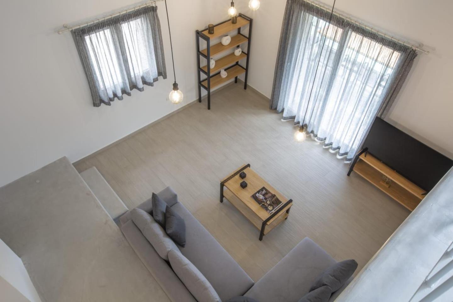 Panoutsis Villa Vista