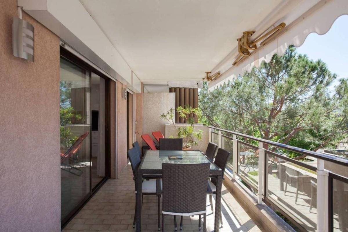 2-bedroom 2 min from the beaches with a terrace photo 4