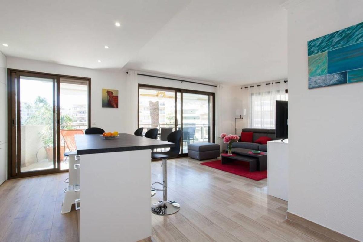 2-bedroom 2 min from the beaches with a terrace photo 5