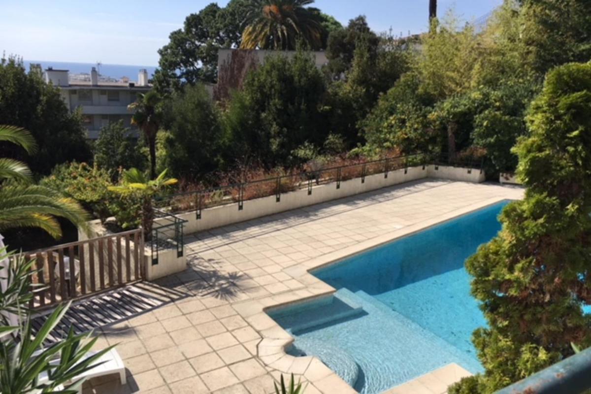 PERFECT 3 bedrooms with terrace & pool photo 5