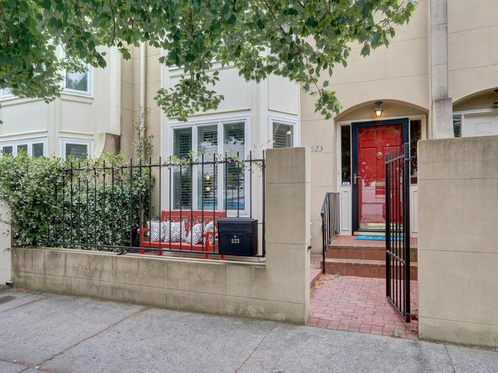 Broughton Deco Main view 3