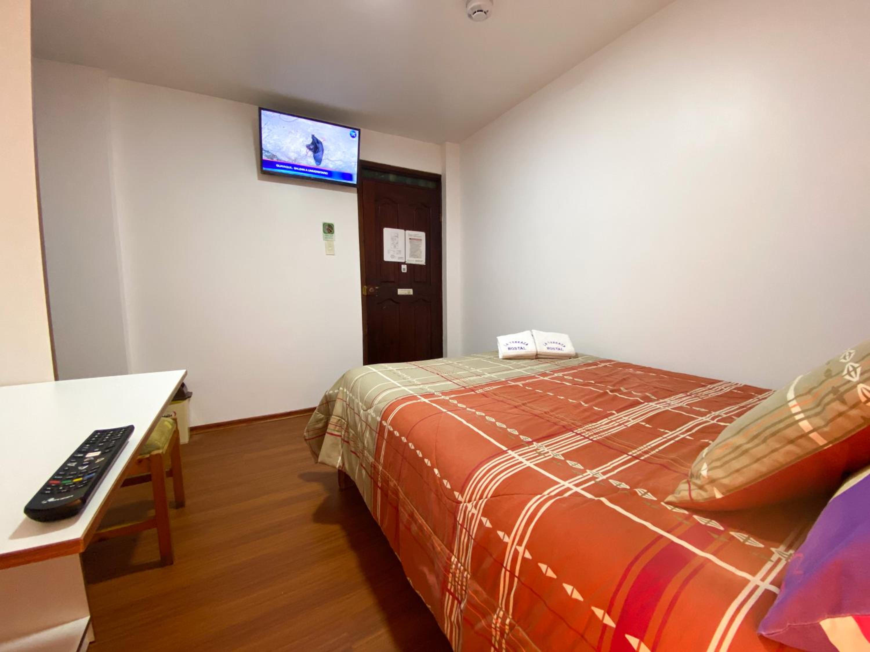 Hostal La Terraza - Roof Terrace Overlooking The North and Historic Centre