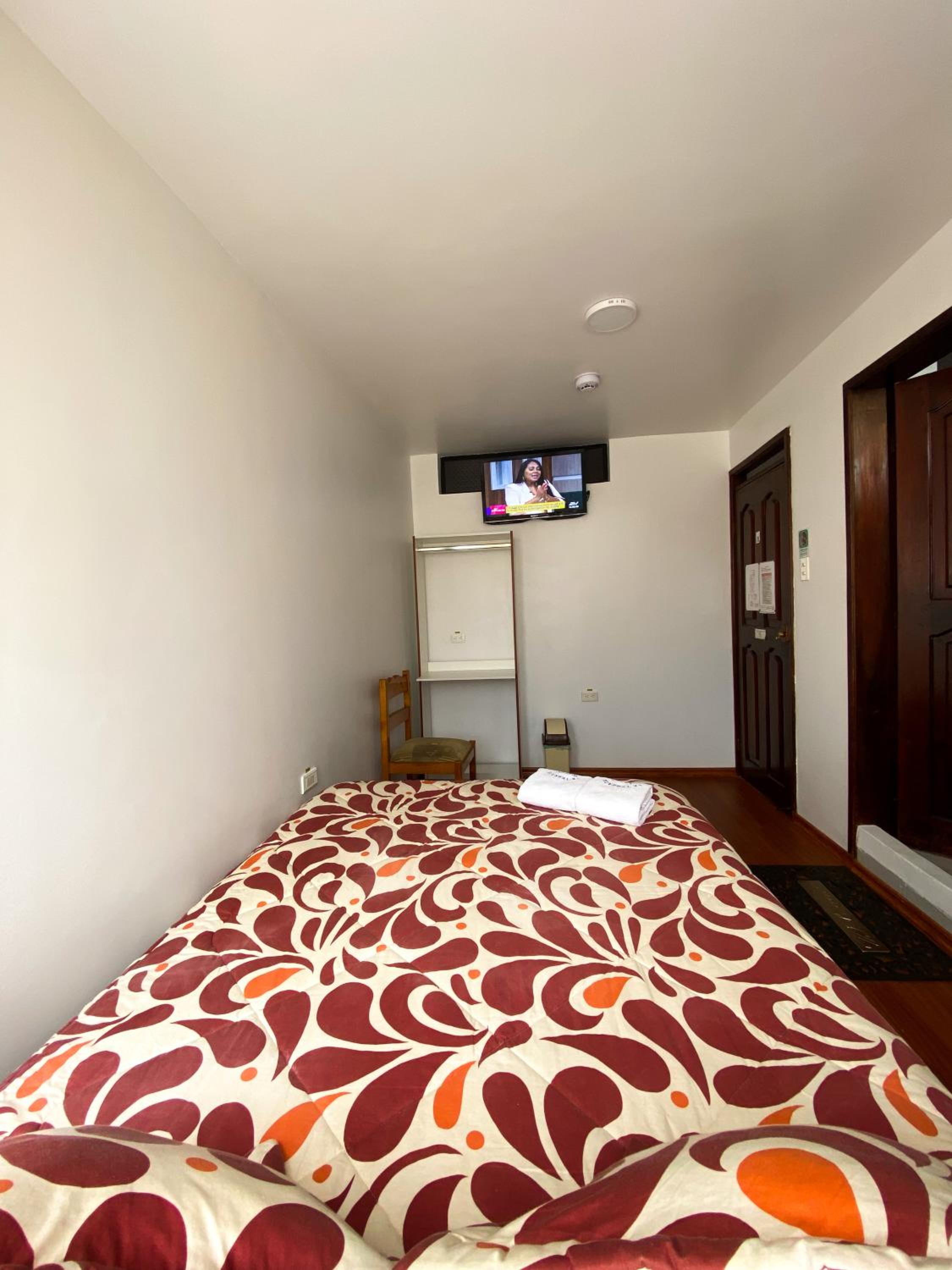 Hostal La Terraza - Roof Terrace Overlooking The North and Historic Centre