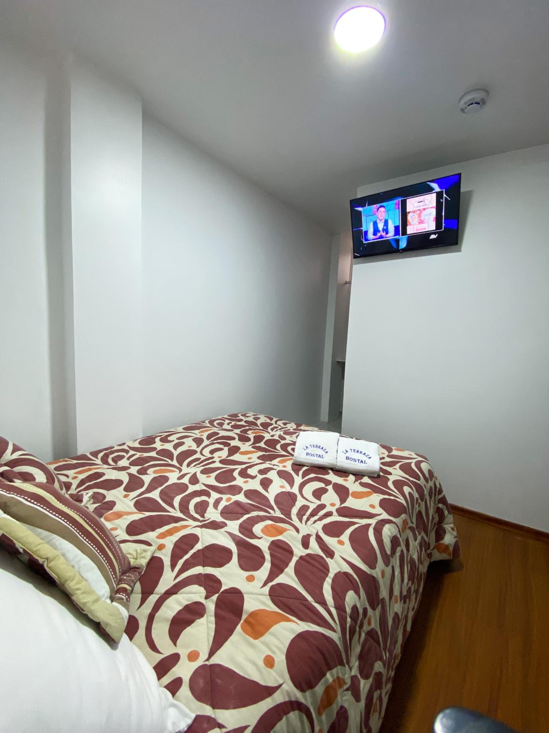 Hostal La Terraza - Roof Terrace Overlooking The North and Historic Centre