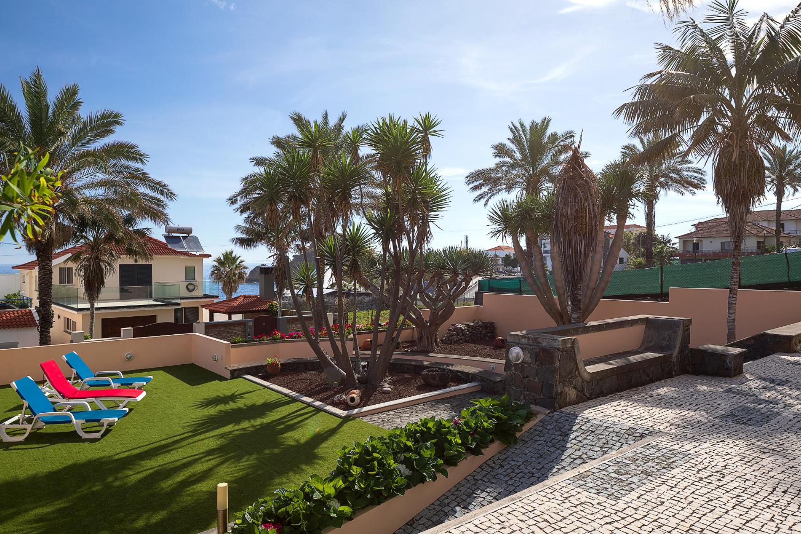 Porto Moniz Villa