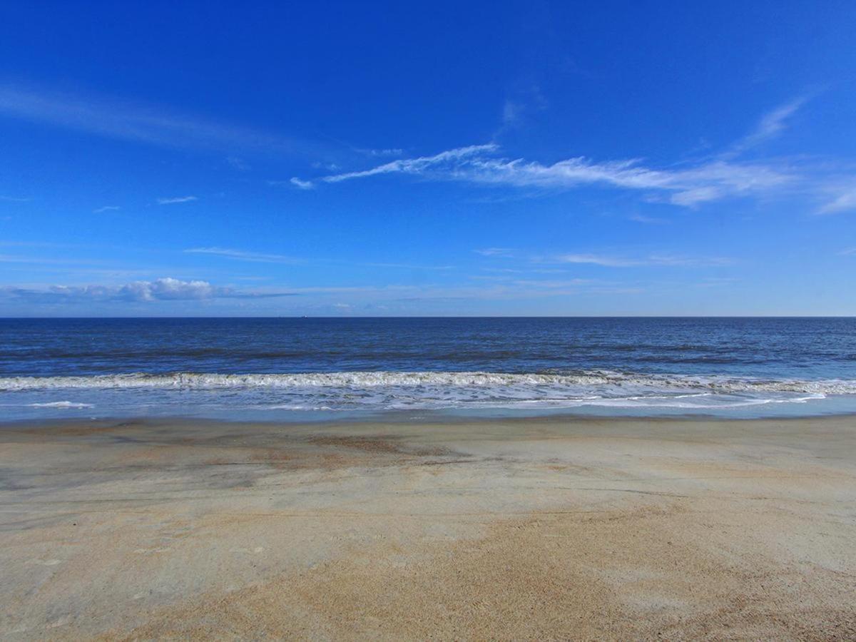 Walking on Sunshine view 5