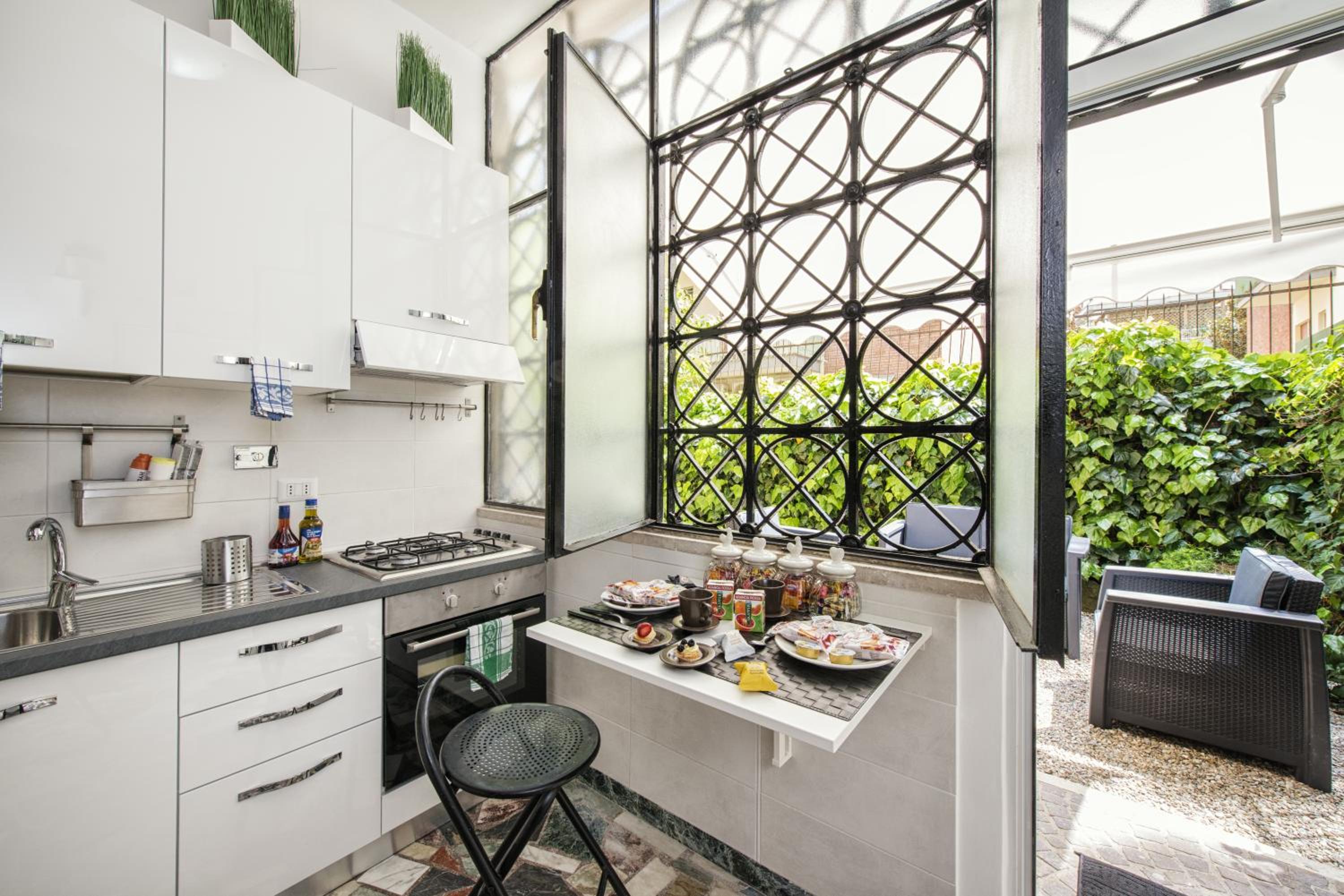 Vatican House Apartment