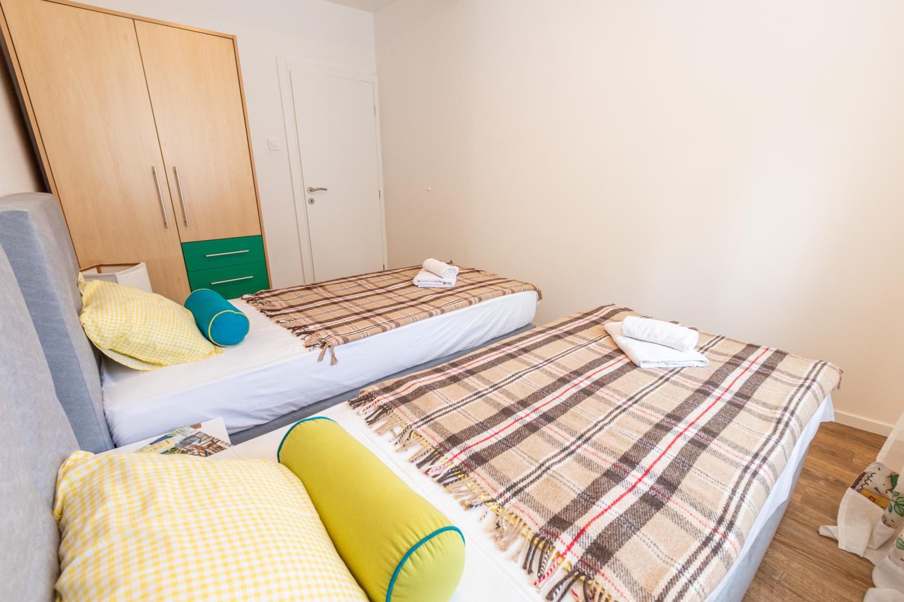 Self Check-in Apartment with Jacuzzi Mostar
