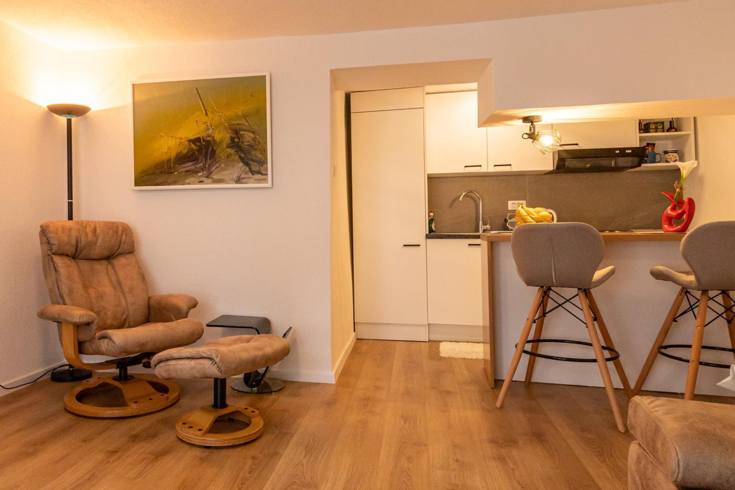 Self Check-in Apartment with Jacuzzi Mostar