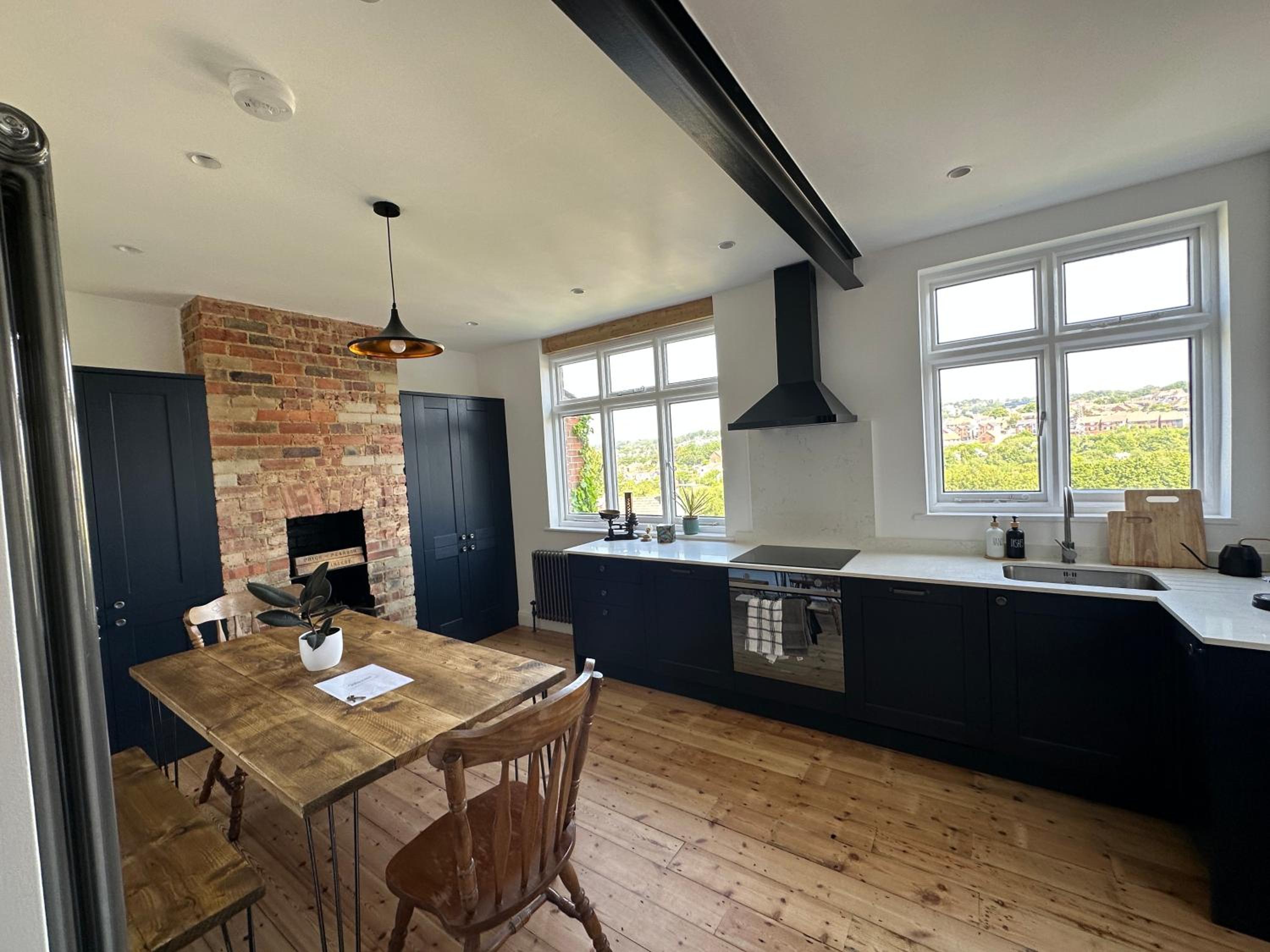 Stylish Unique 3 Bedroom House Hastings