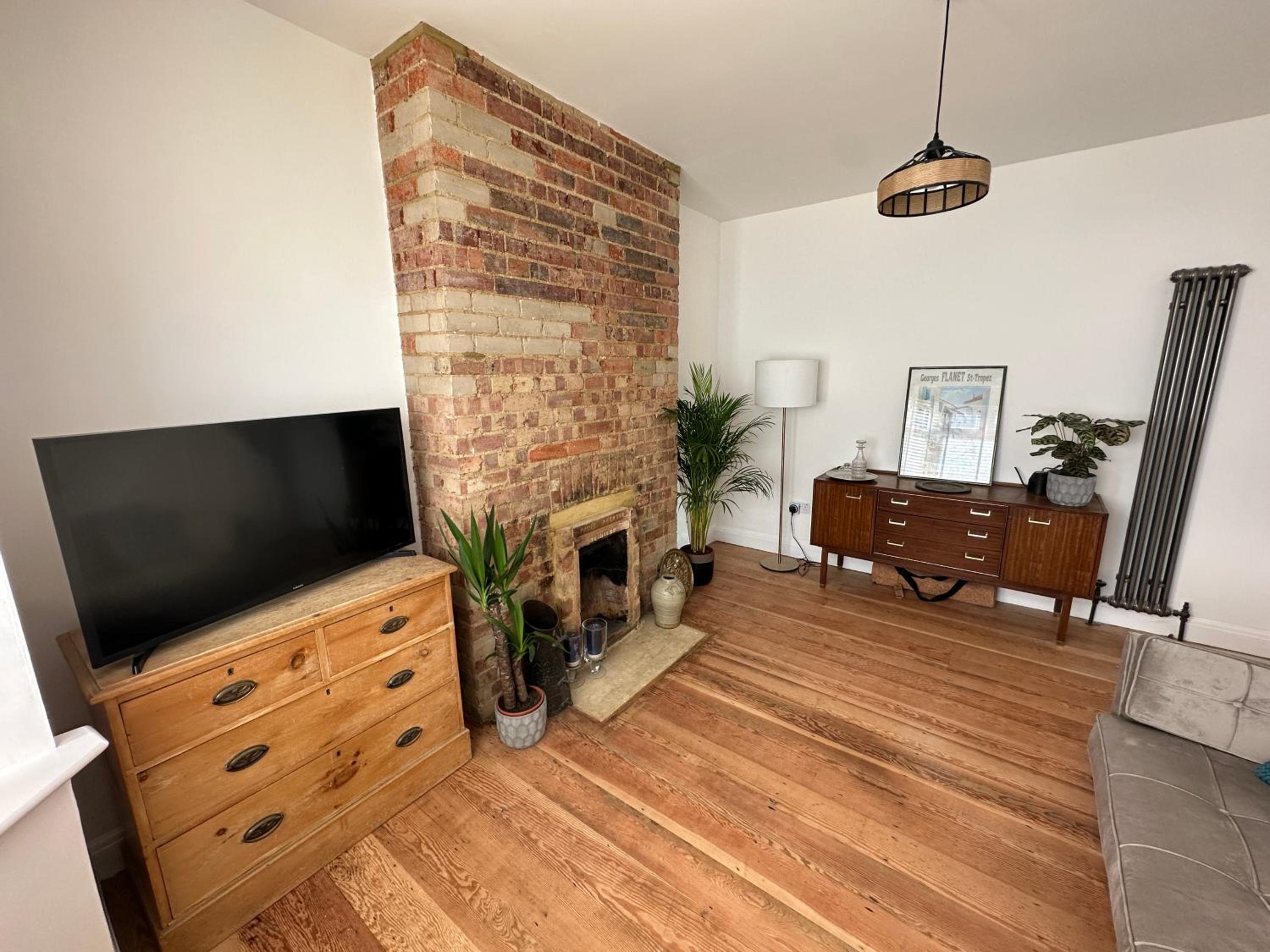 Stylish Unique 3 Bedroom House Hastings