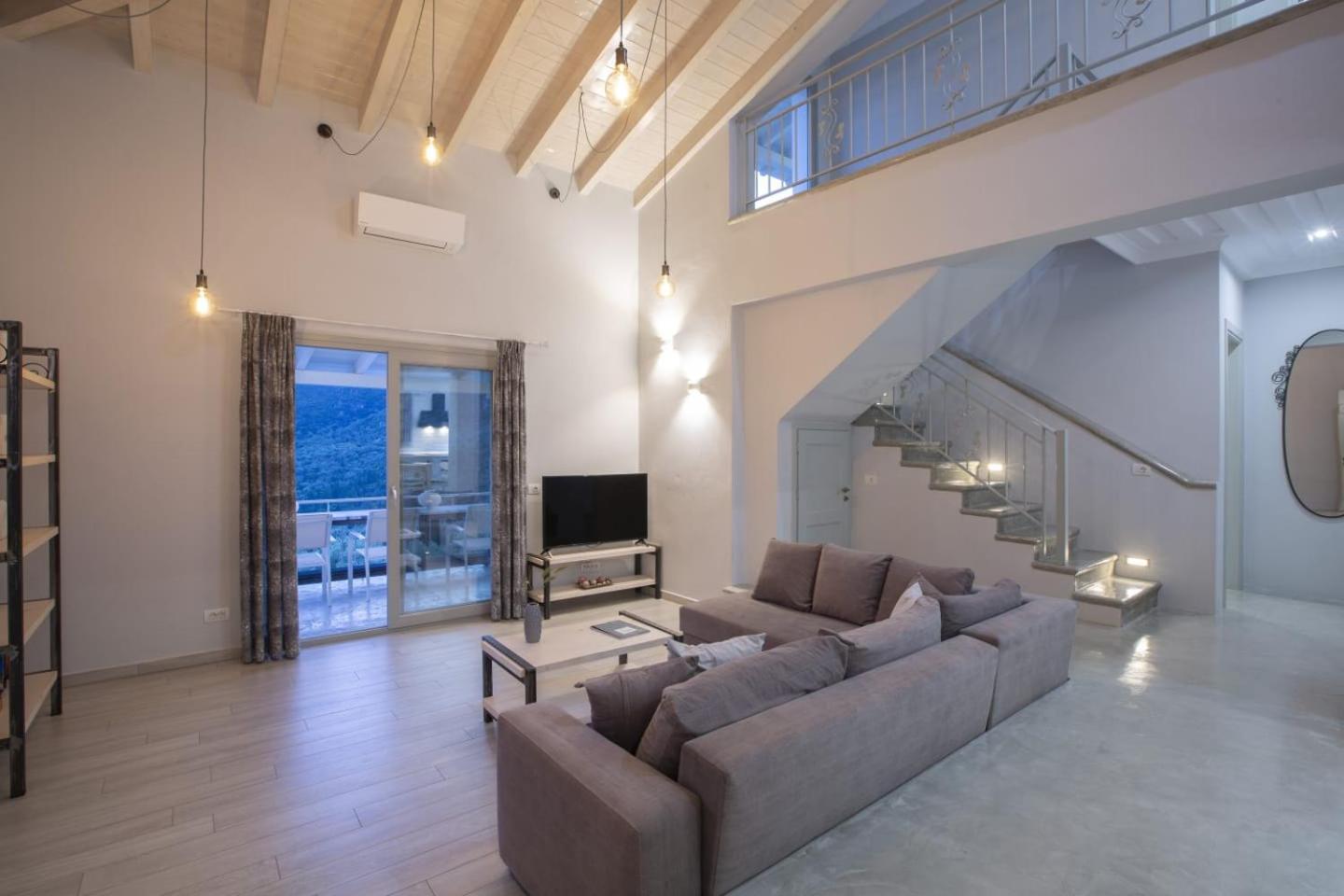 Panoutsis Villa - Sivros Lefkada