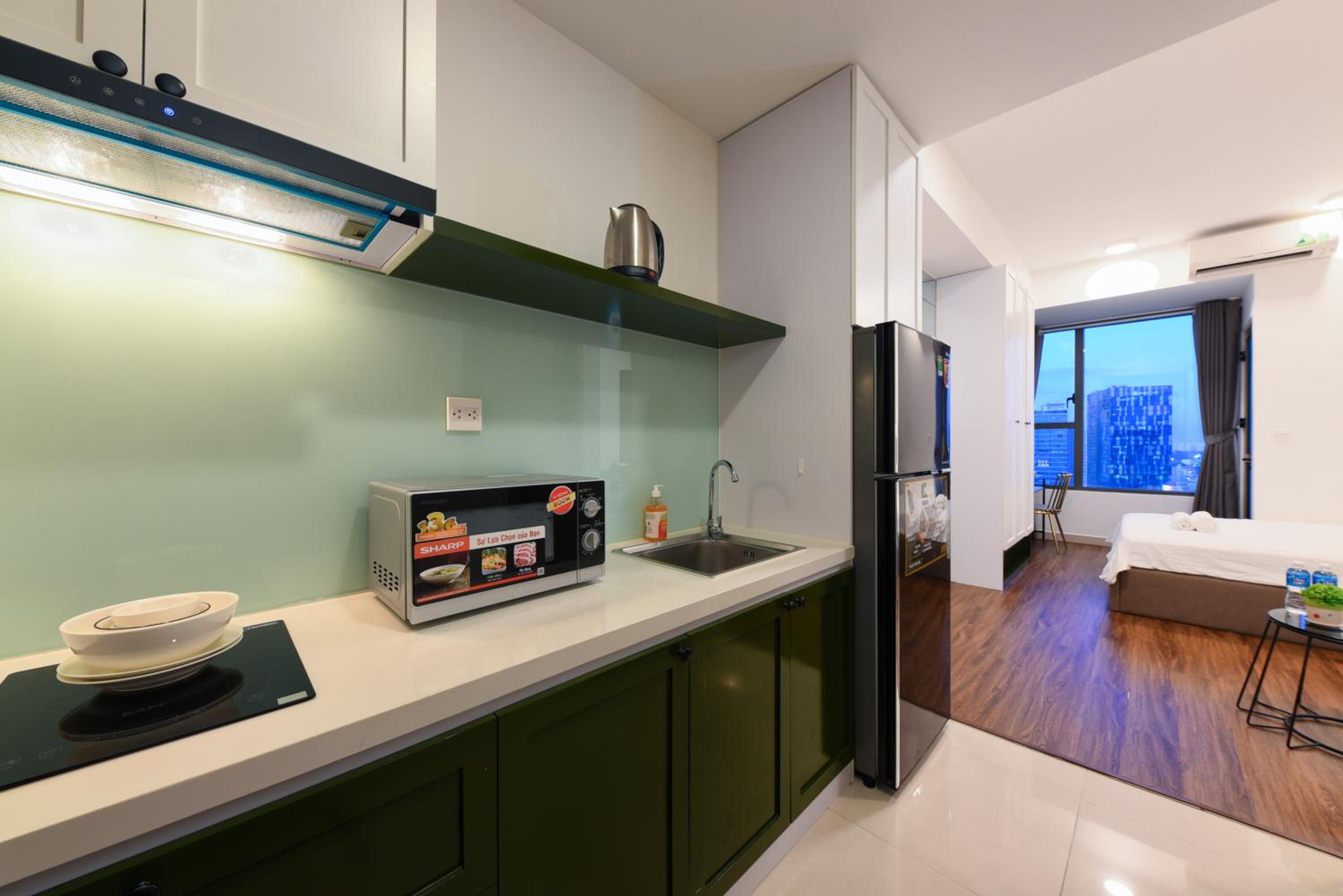 Saigon CBD Apartment - Infinity Pool