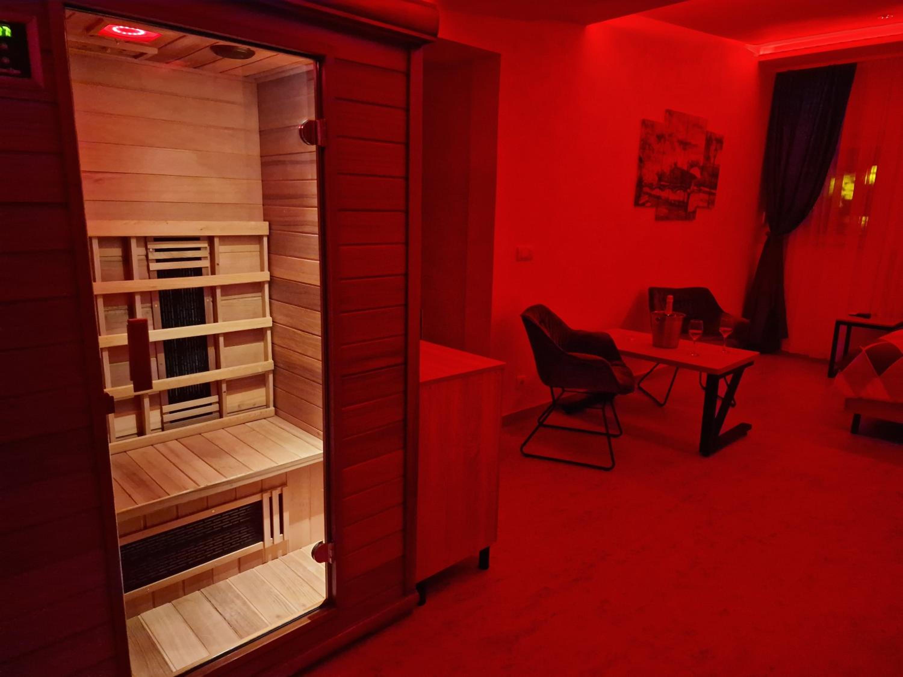 Rooms Green Set